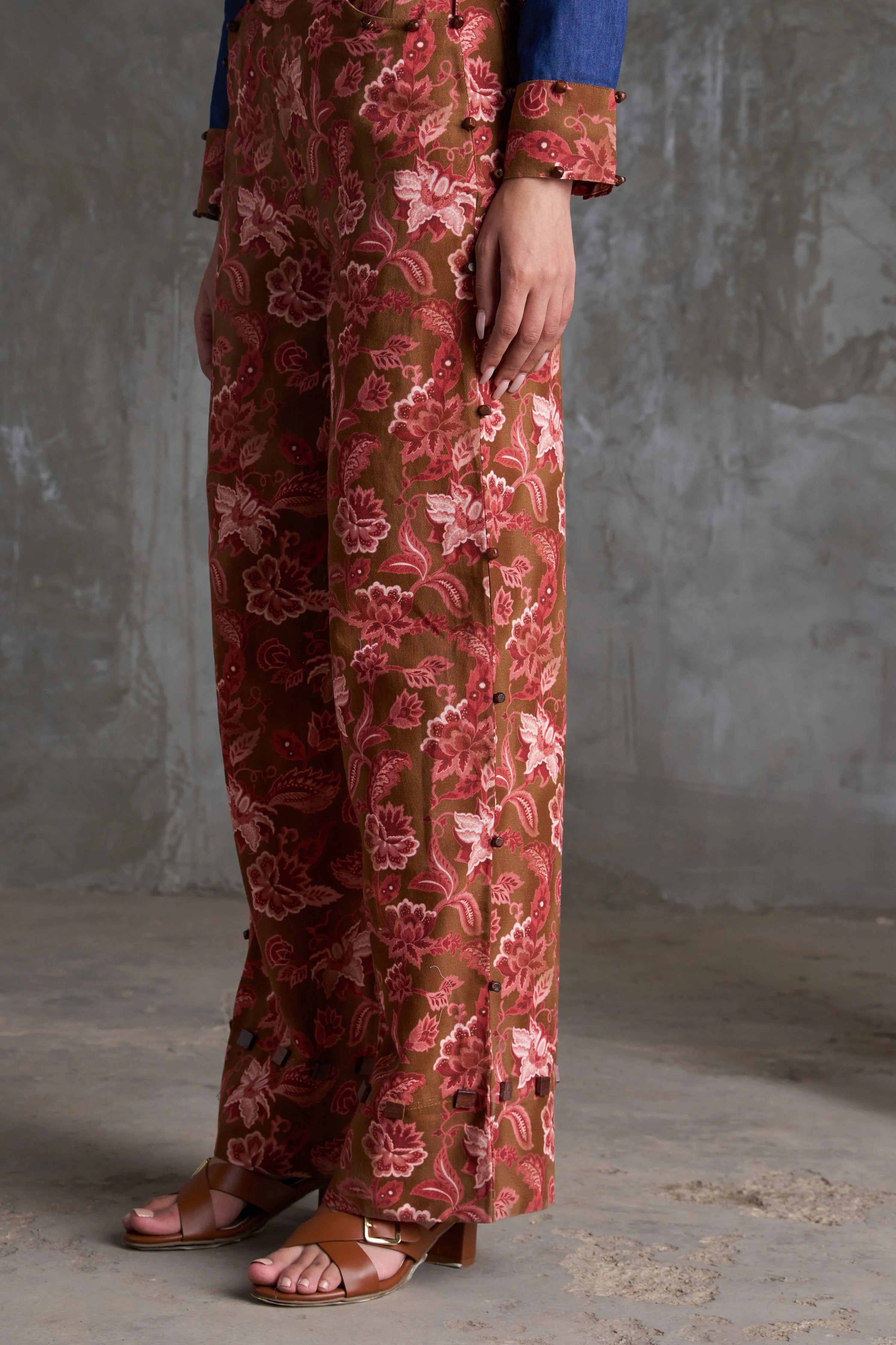 Oas Pant