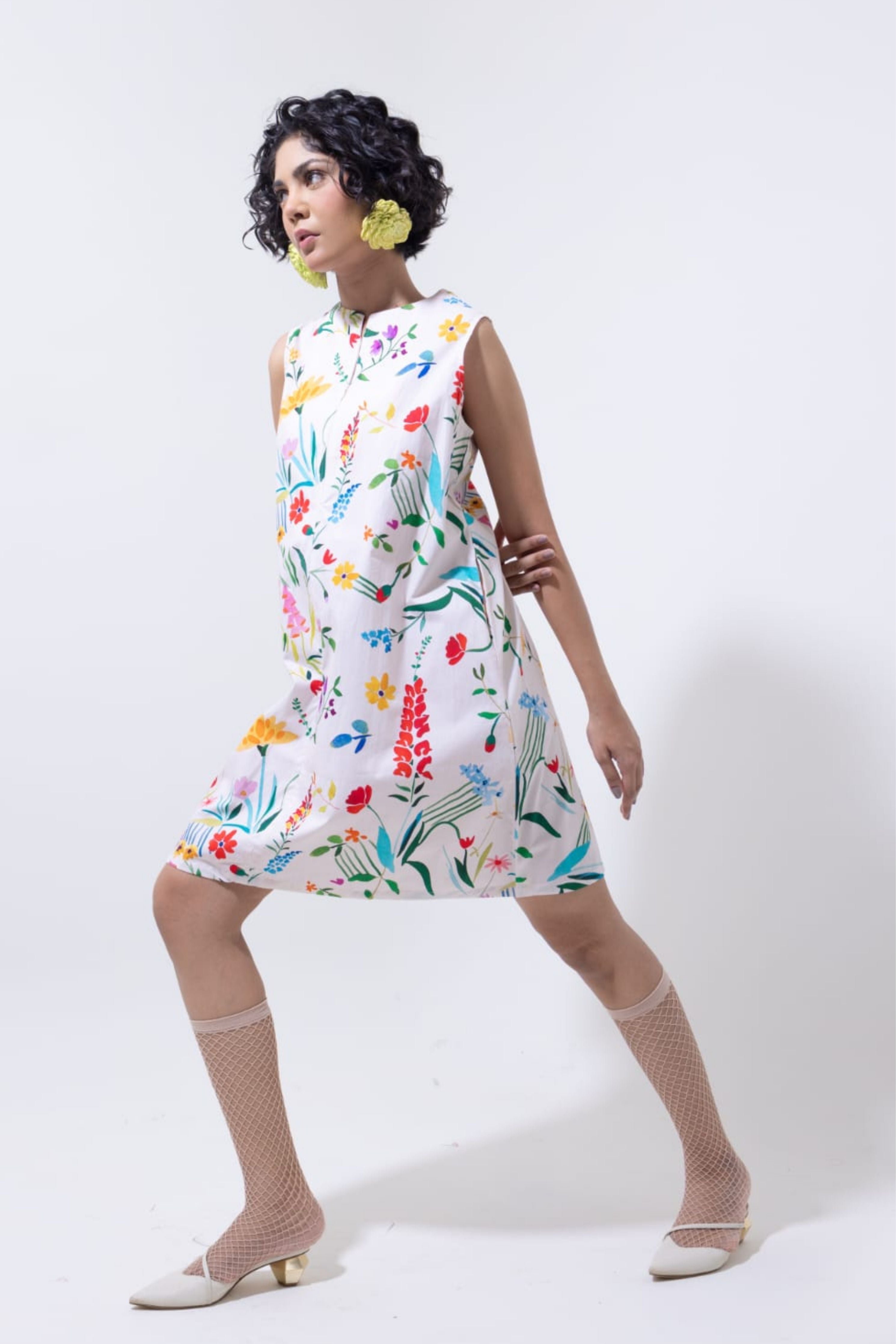 Floral Elegance Sleeveless Dress