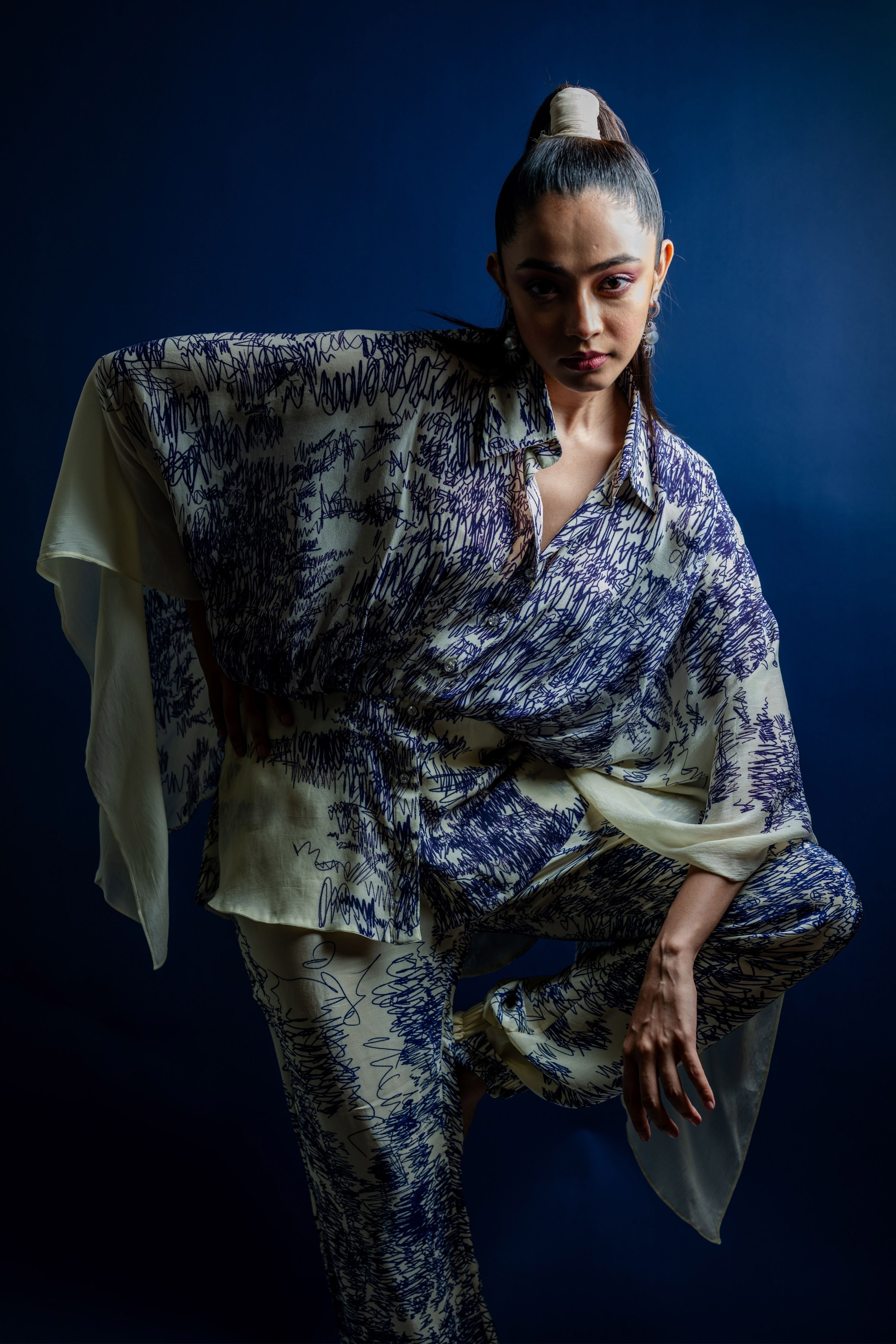 Printed Kaftaan Top With Jogger Pants