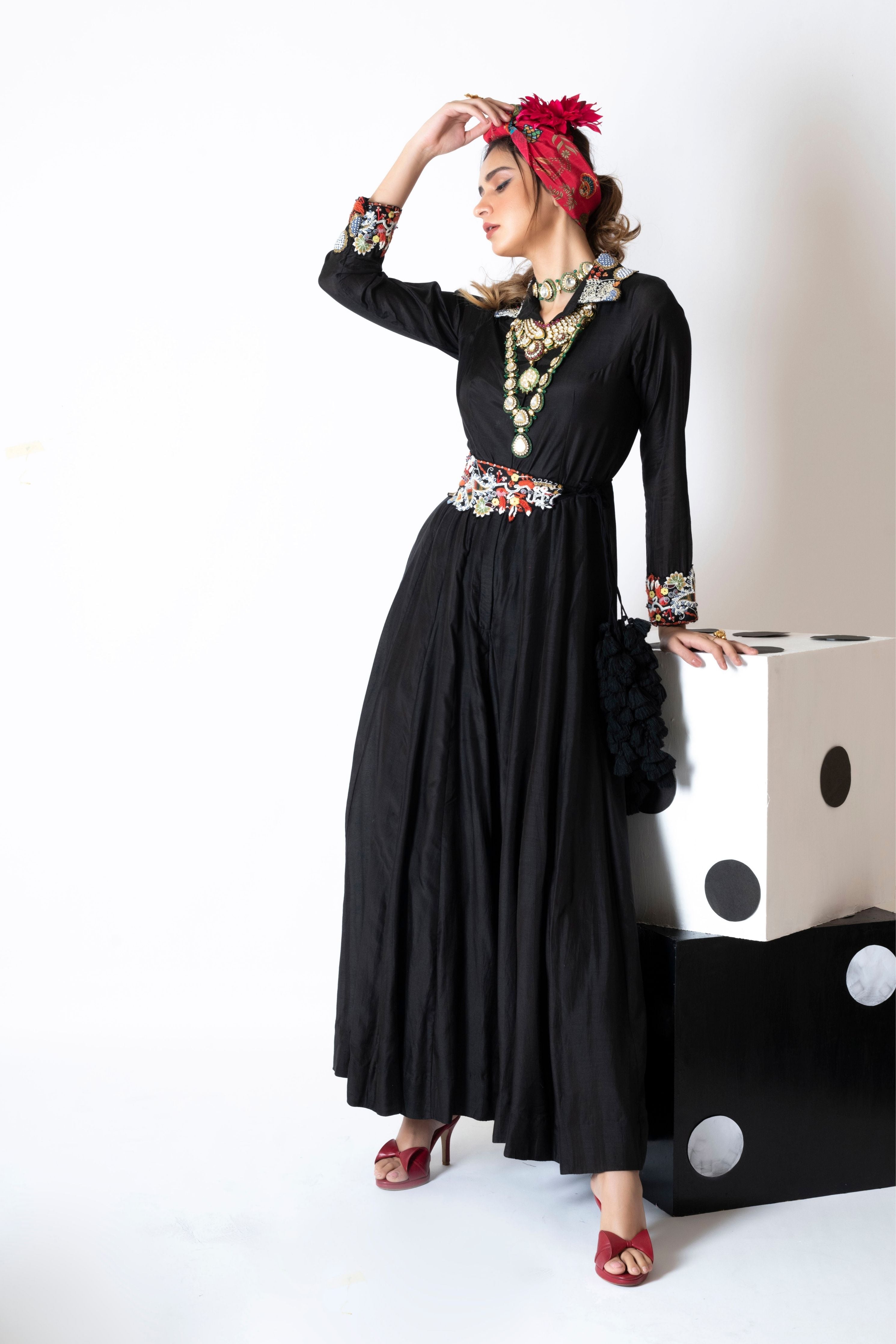 Printed Knotted Skirt With Wrap Top