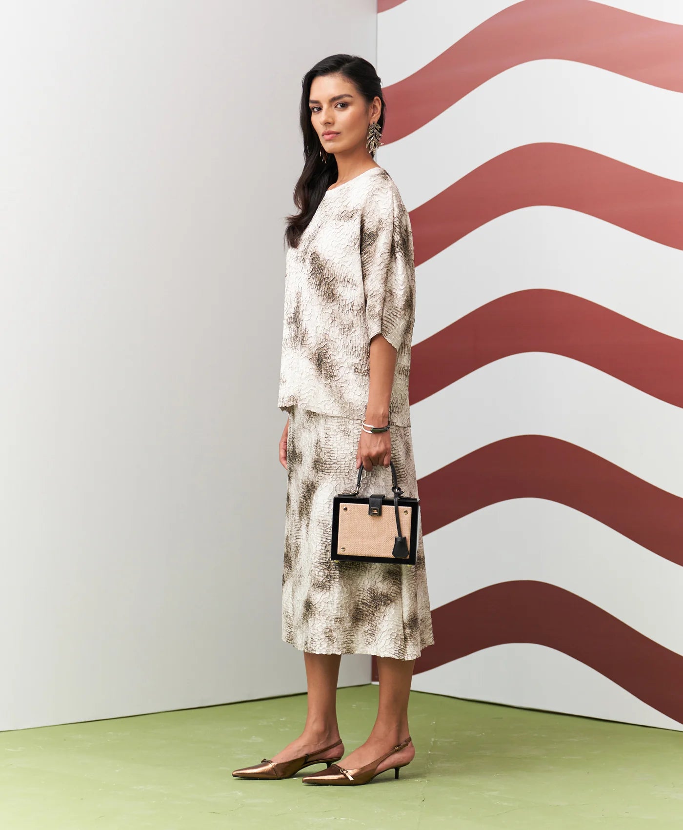 BROWN ANTONIA SKIRT SET