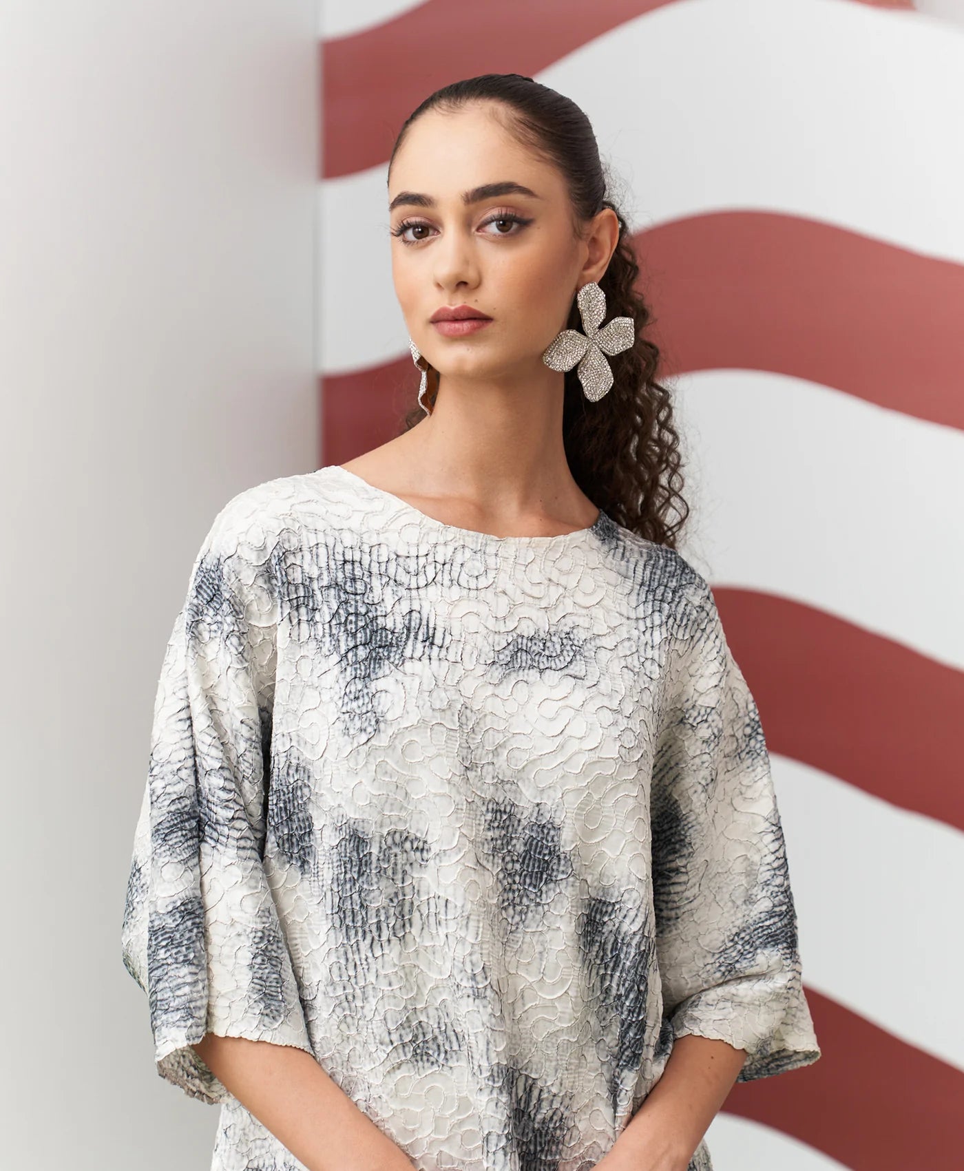 GREY ANTONIA SKIRT SET