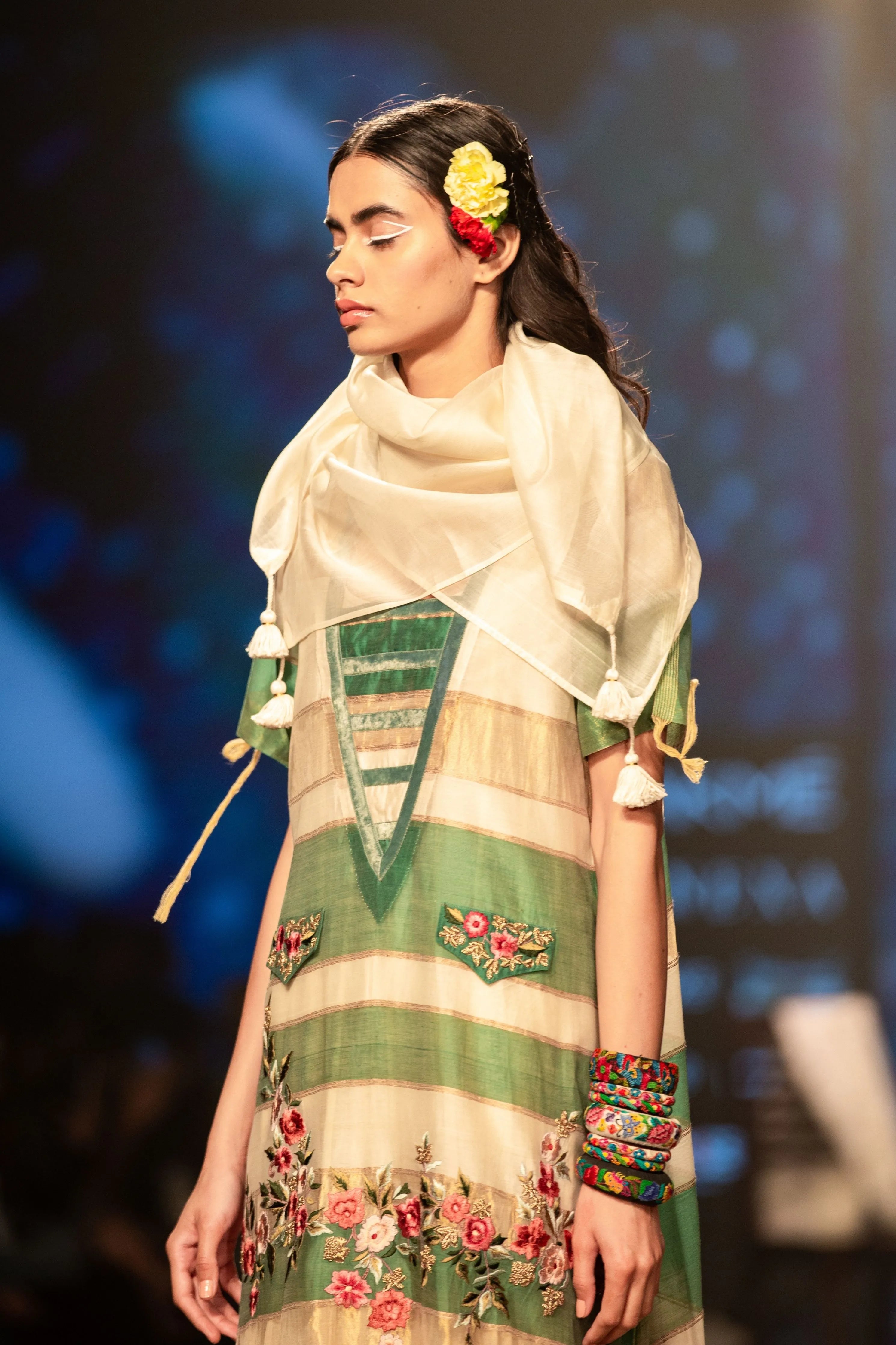 Green & Ivory Deep V Kurta
