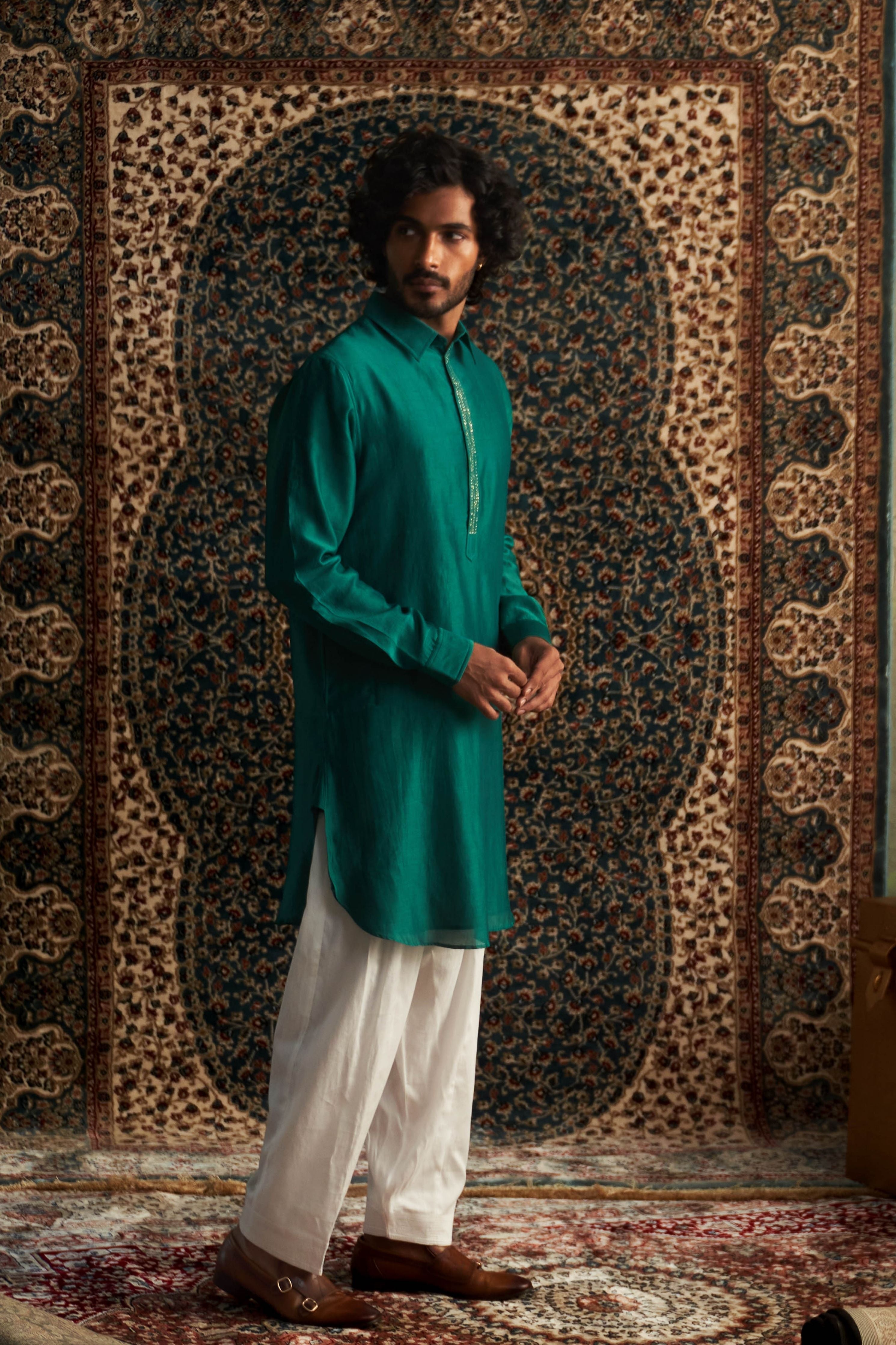 Emerald green pathani kurts set