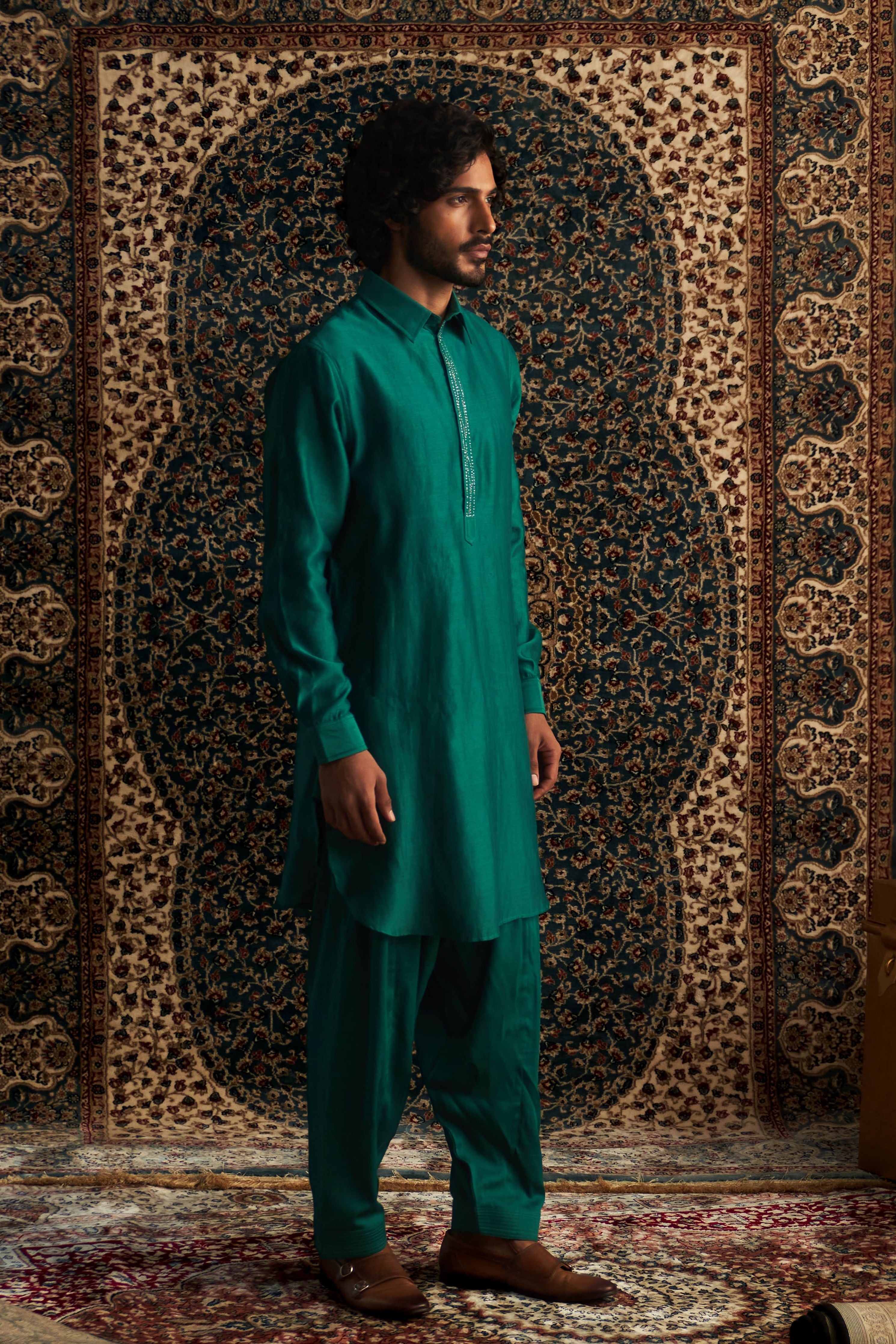 Emerald green pathani kurts set