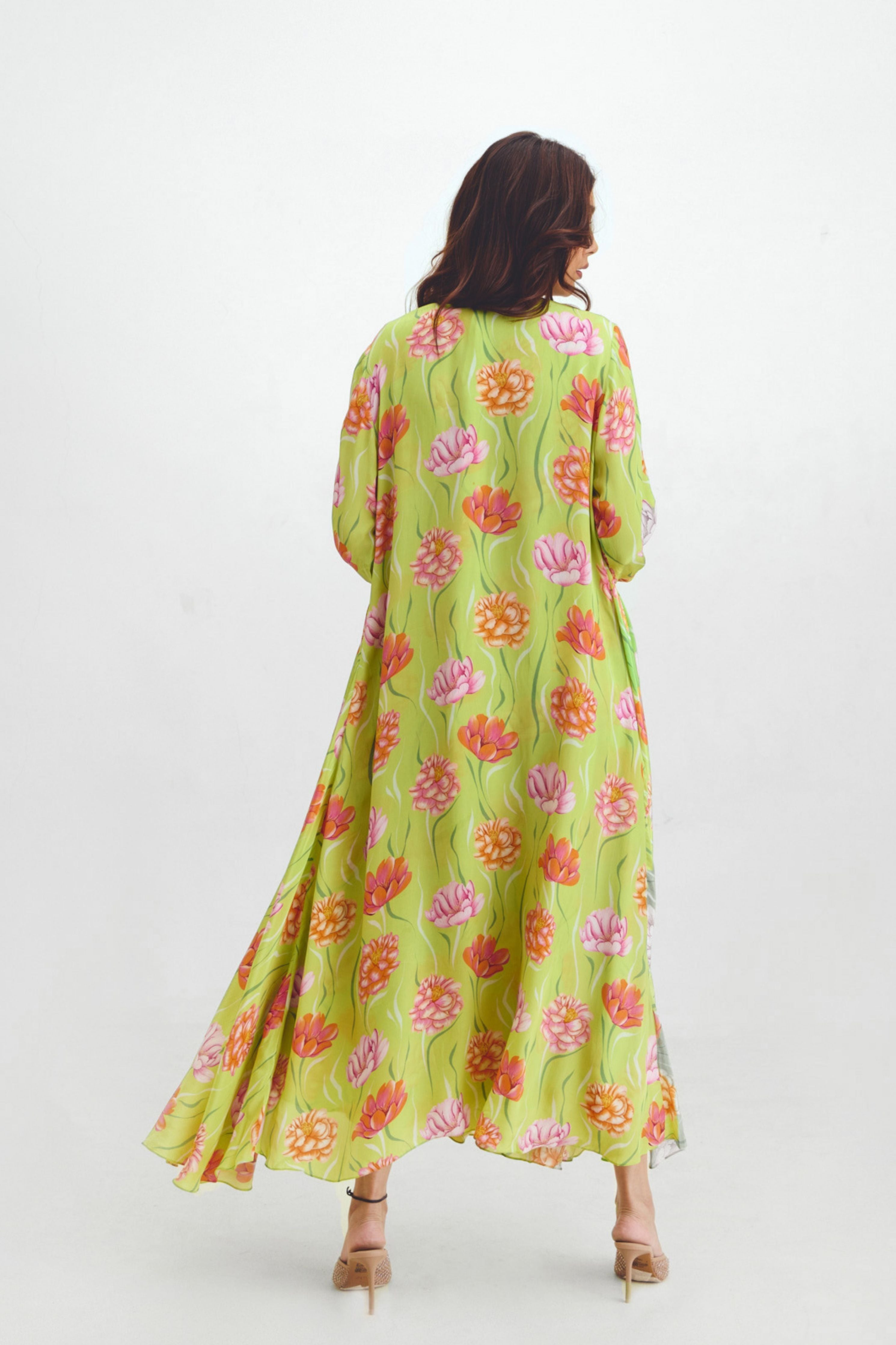 Box Pleated Tunic Asymmetrical Cape Set In Remi