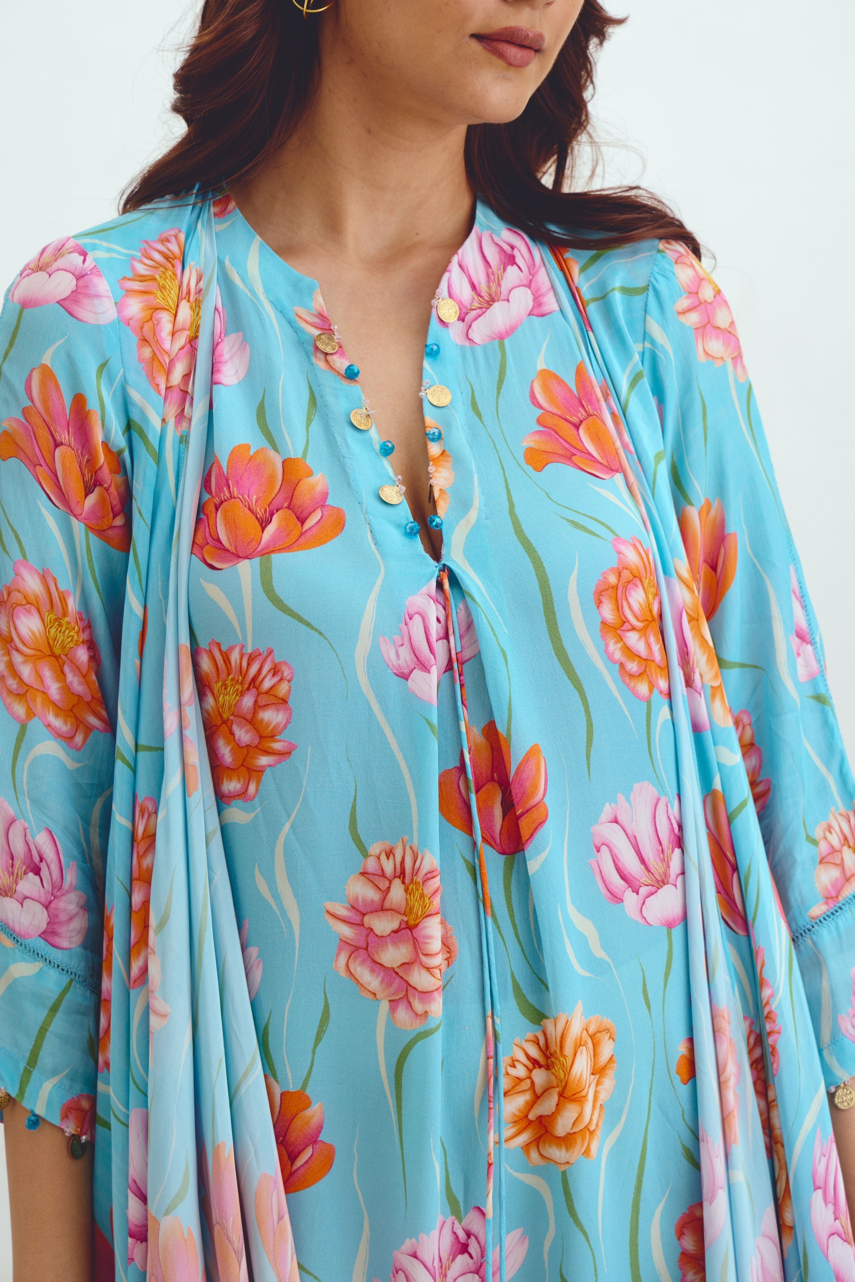 Box Pleated Tunic  Asymmetrical Cape Set In Ishaia