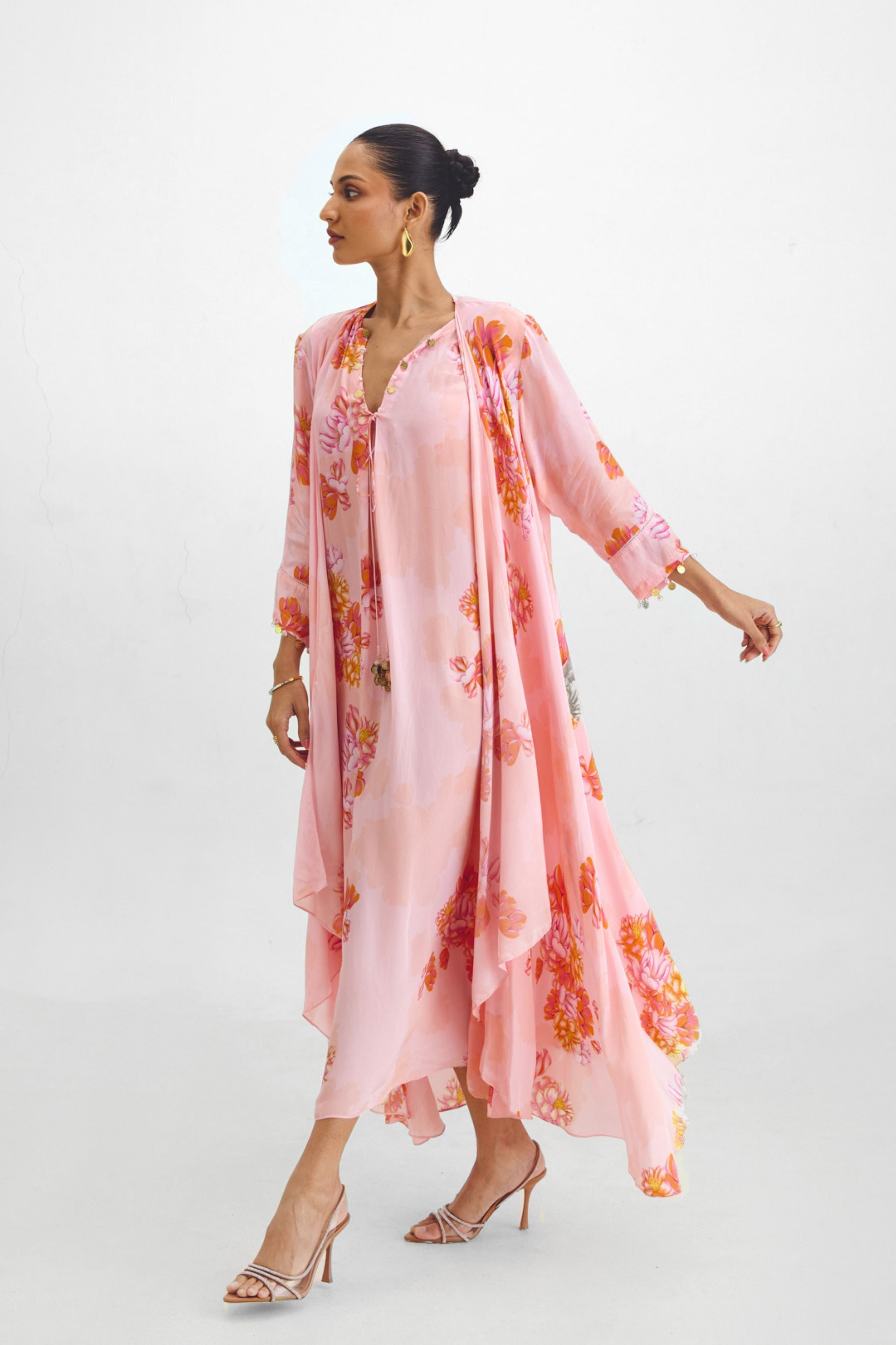 Box Pleated Tunic  Asymmetrical Cape Set In Kyra