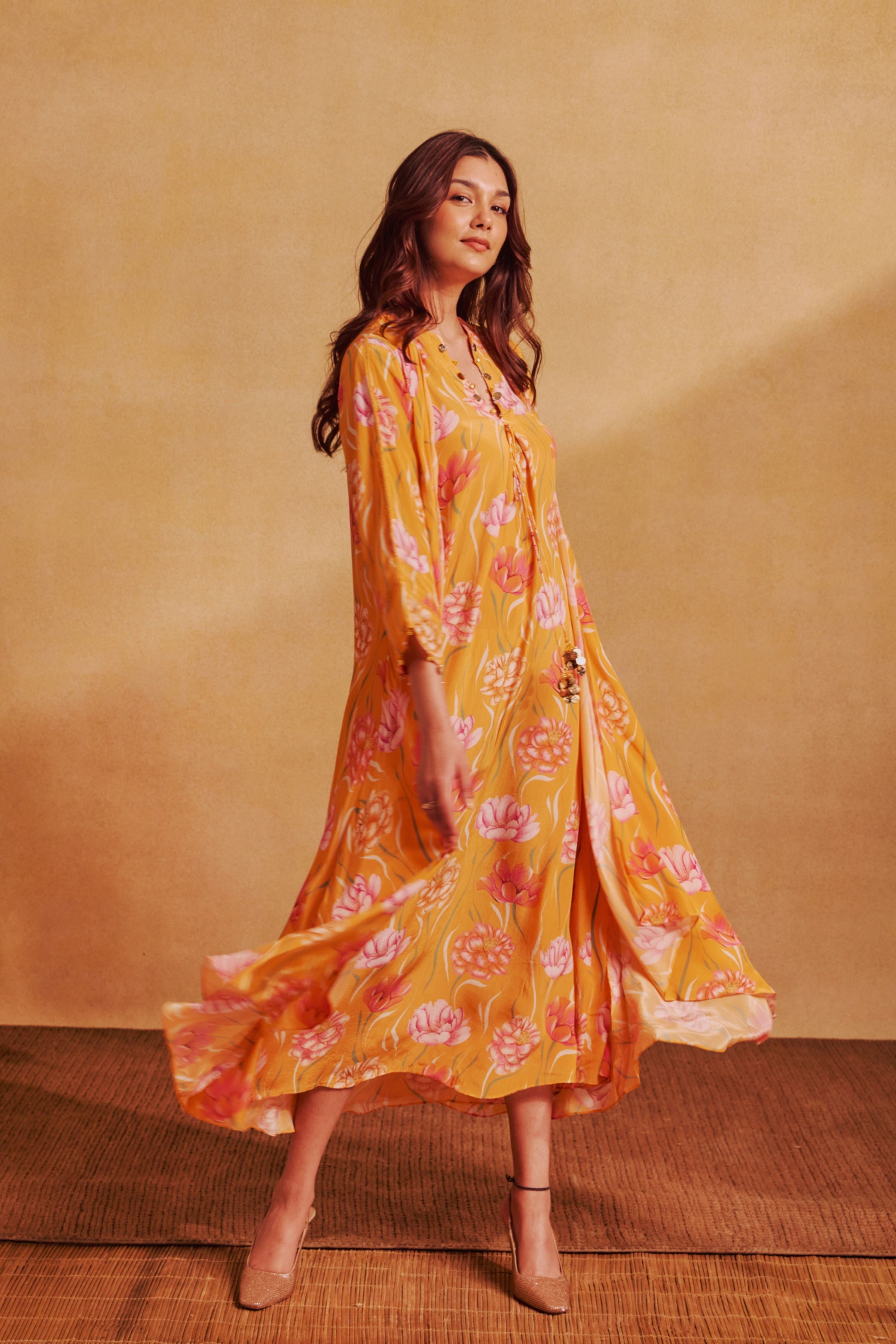 Box Pleated Tunic  Asymmetrical Cape Set In Avya