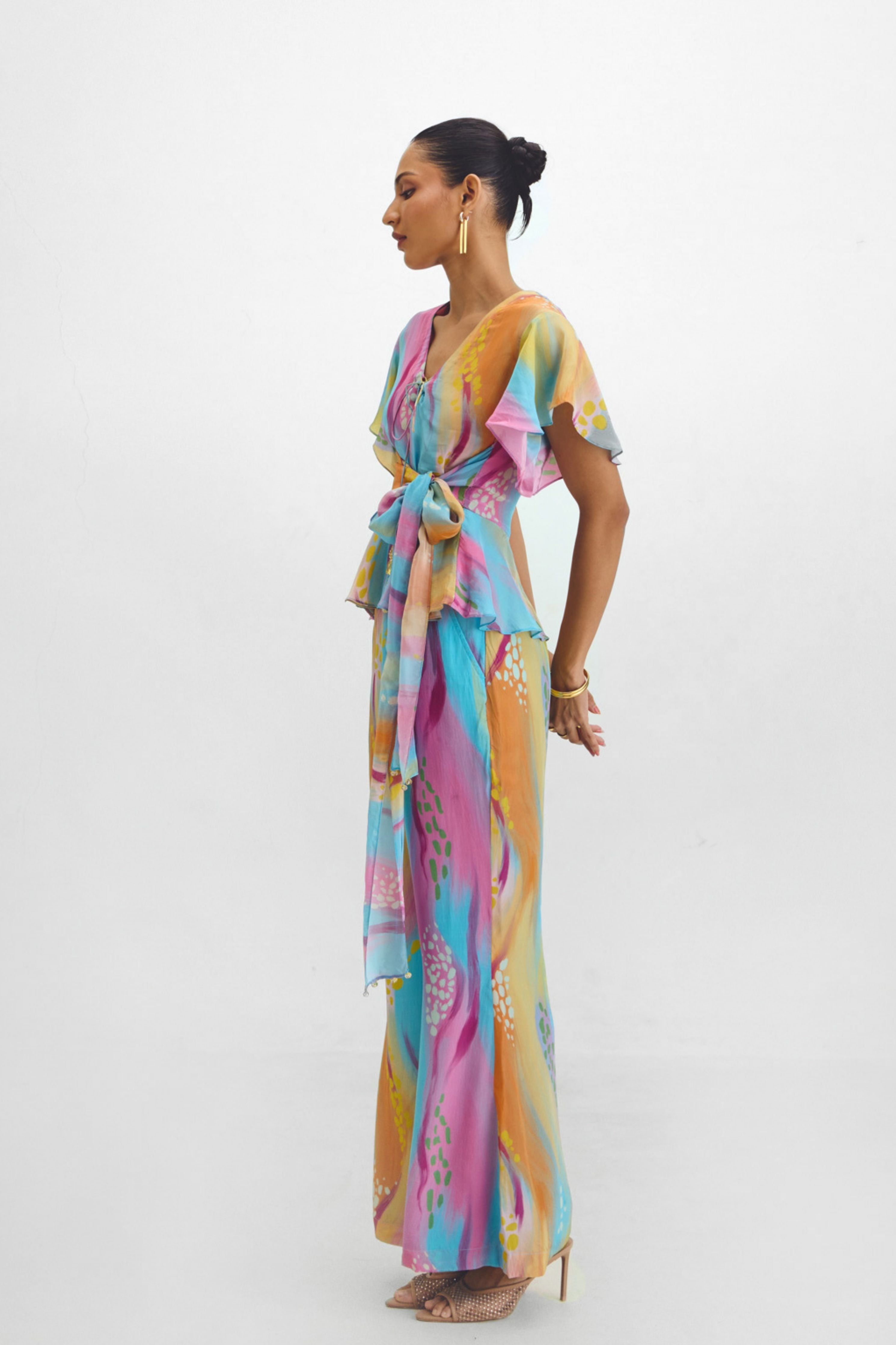Criss Cross Top  Retro Pant Set In Gigi
