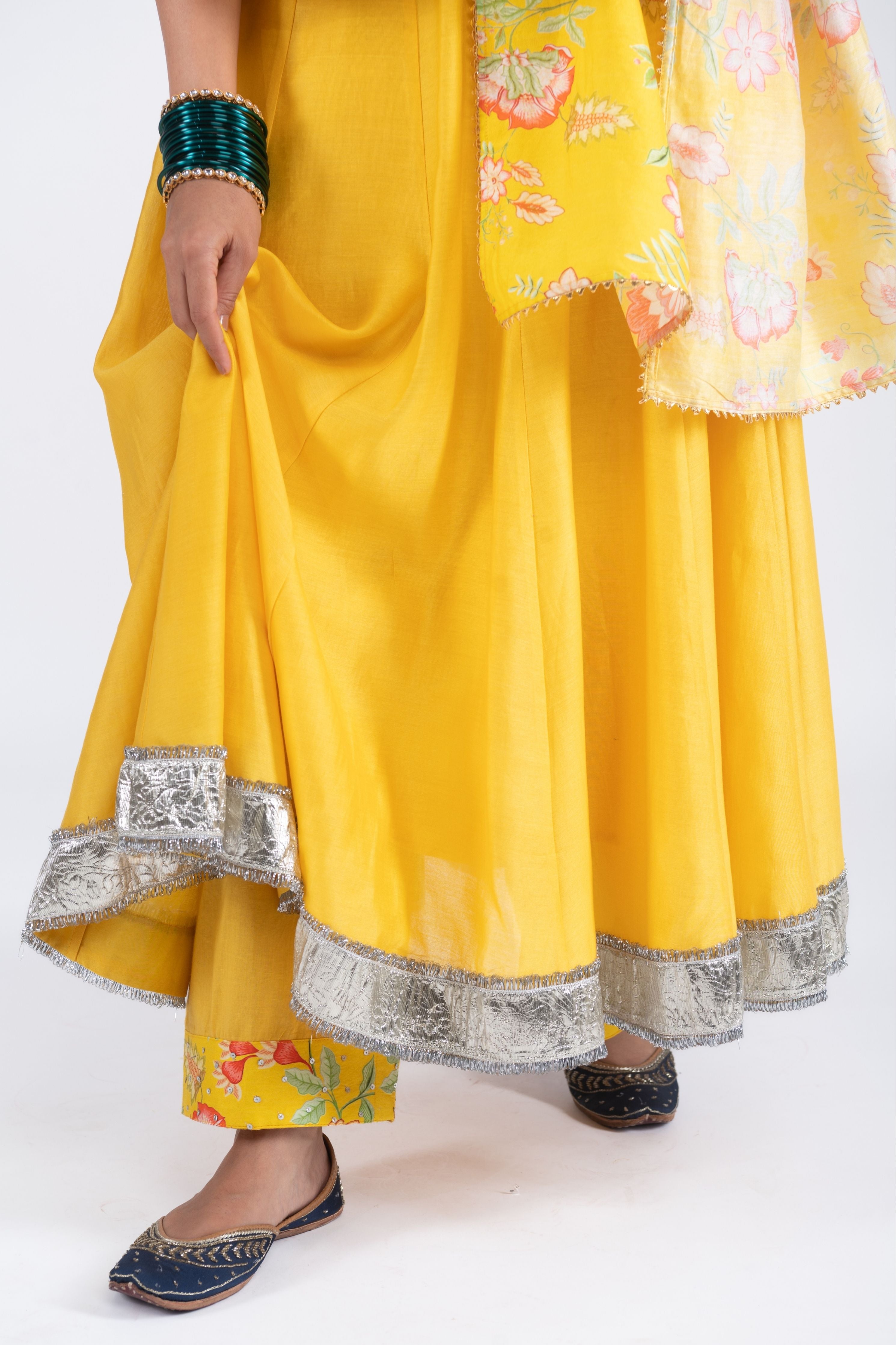 Peela Anarkali Set