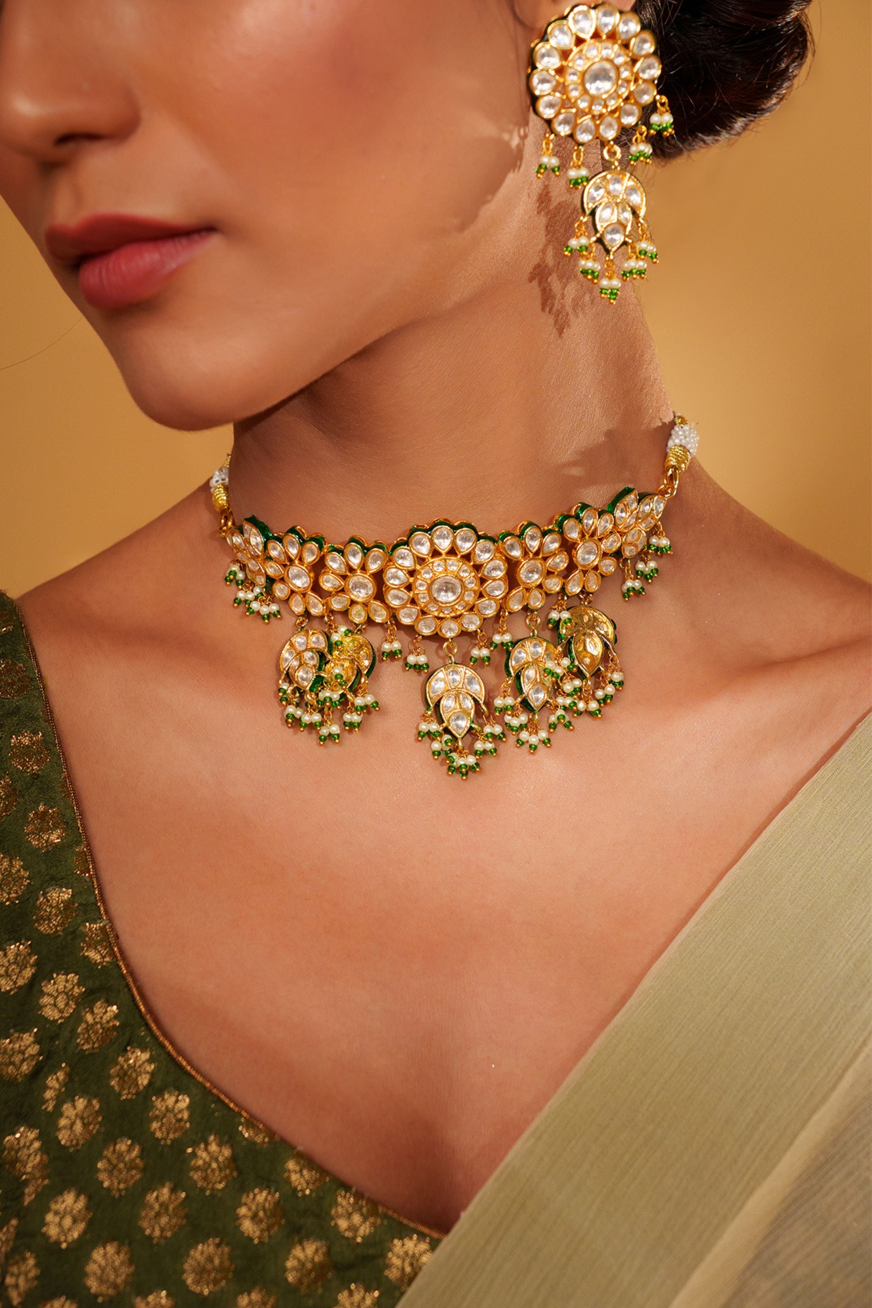 Petit And Elegant Kundan Polki Choker Set