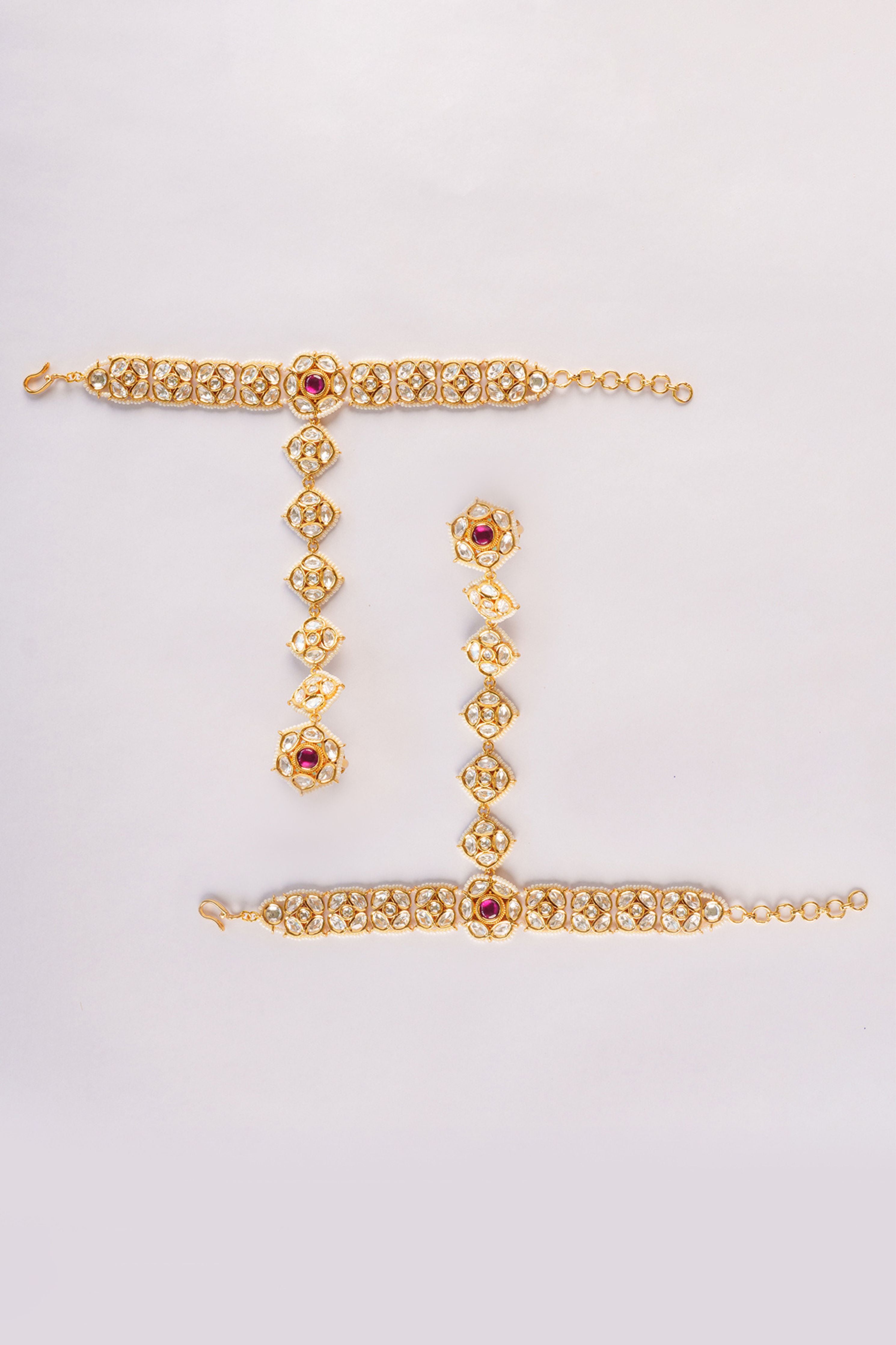 Pink Elegant And Stylish Pair Of Kundan Haathphools