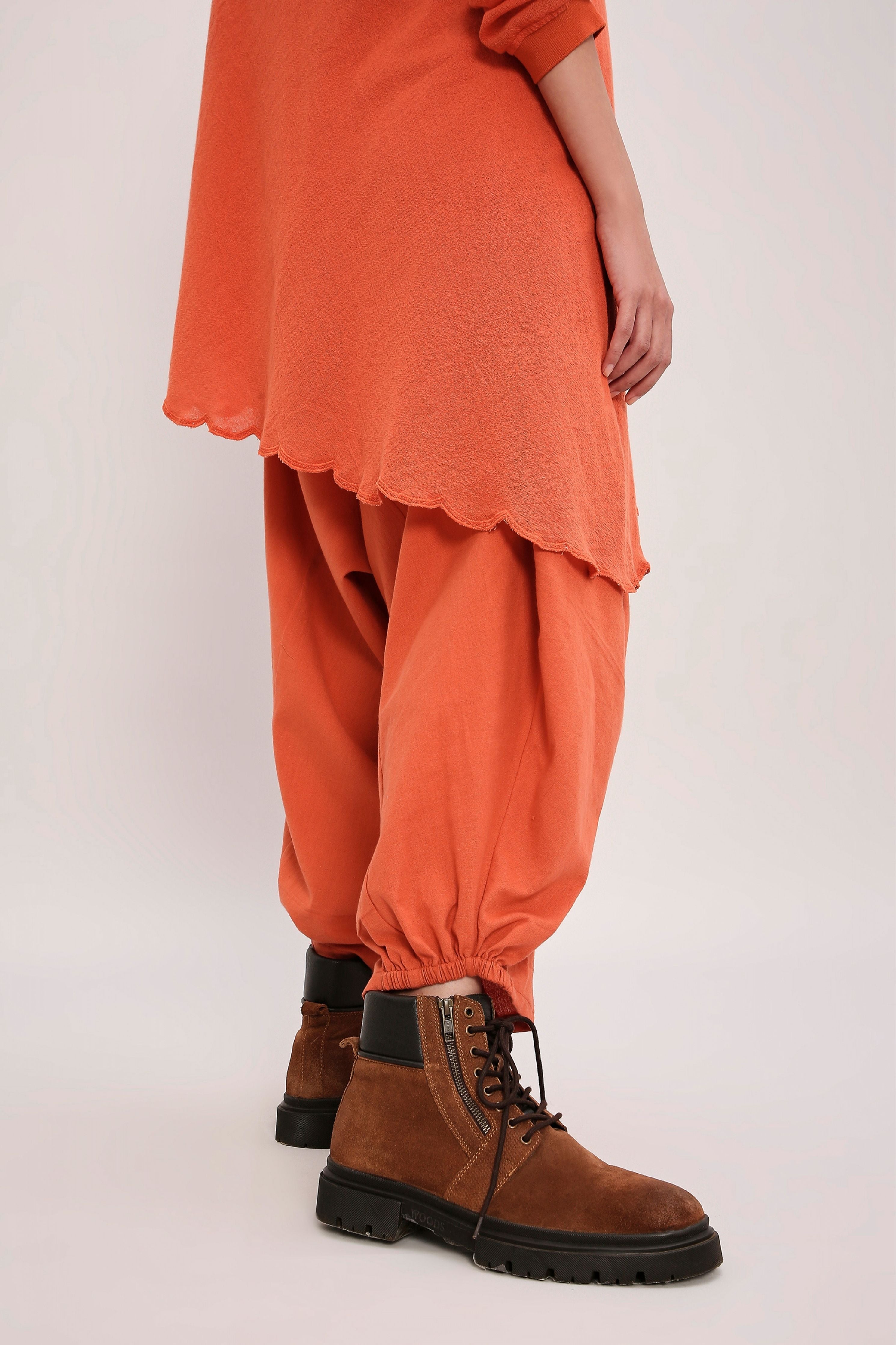 Rust Ribbed Scallop Tunic