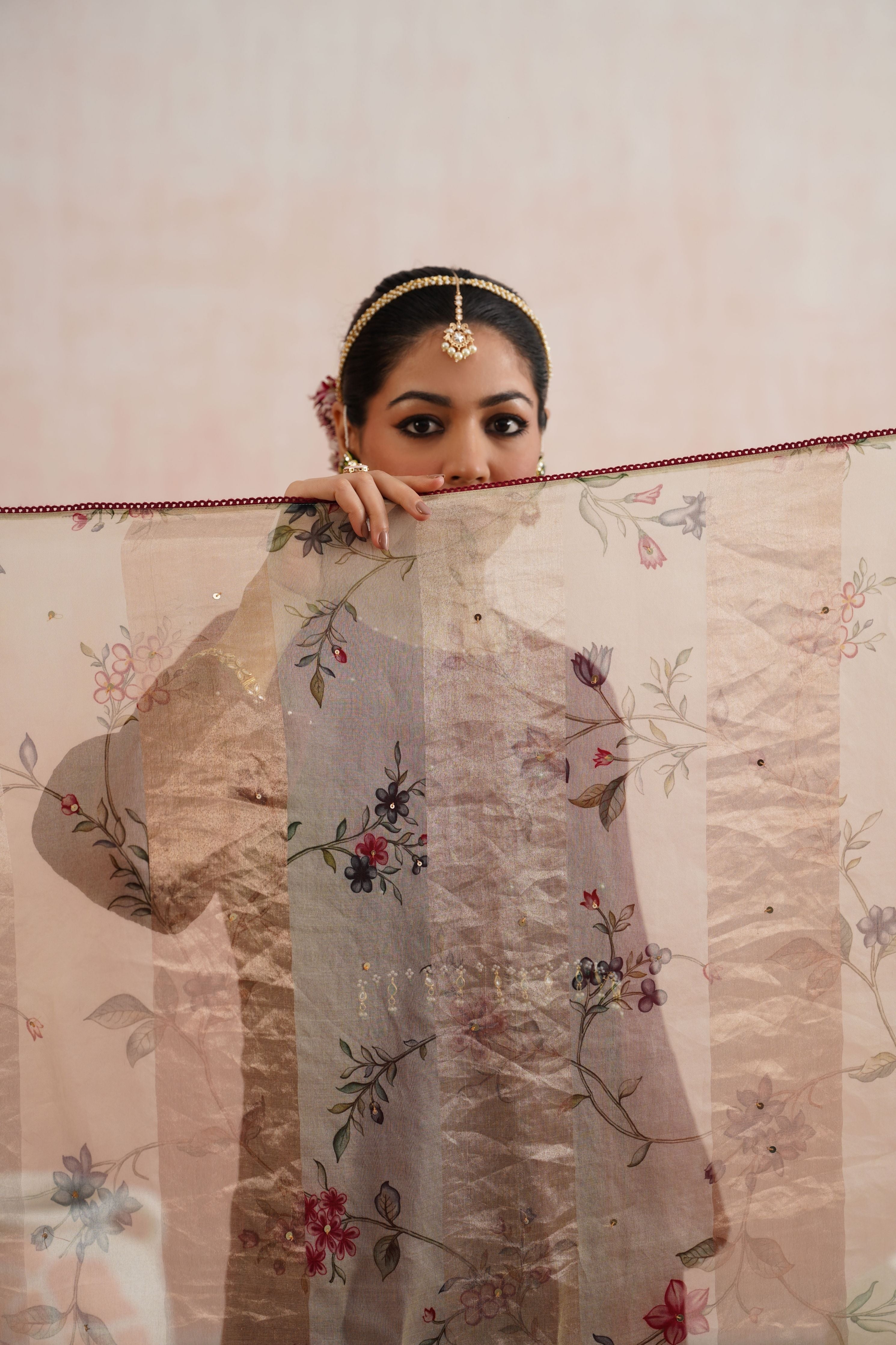 Ruhani Kurta Set