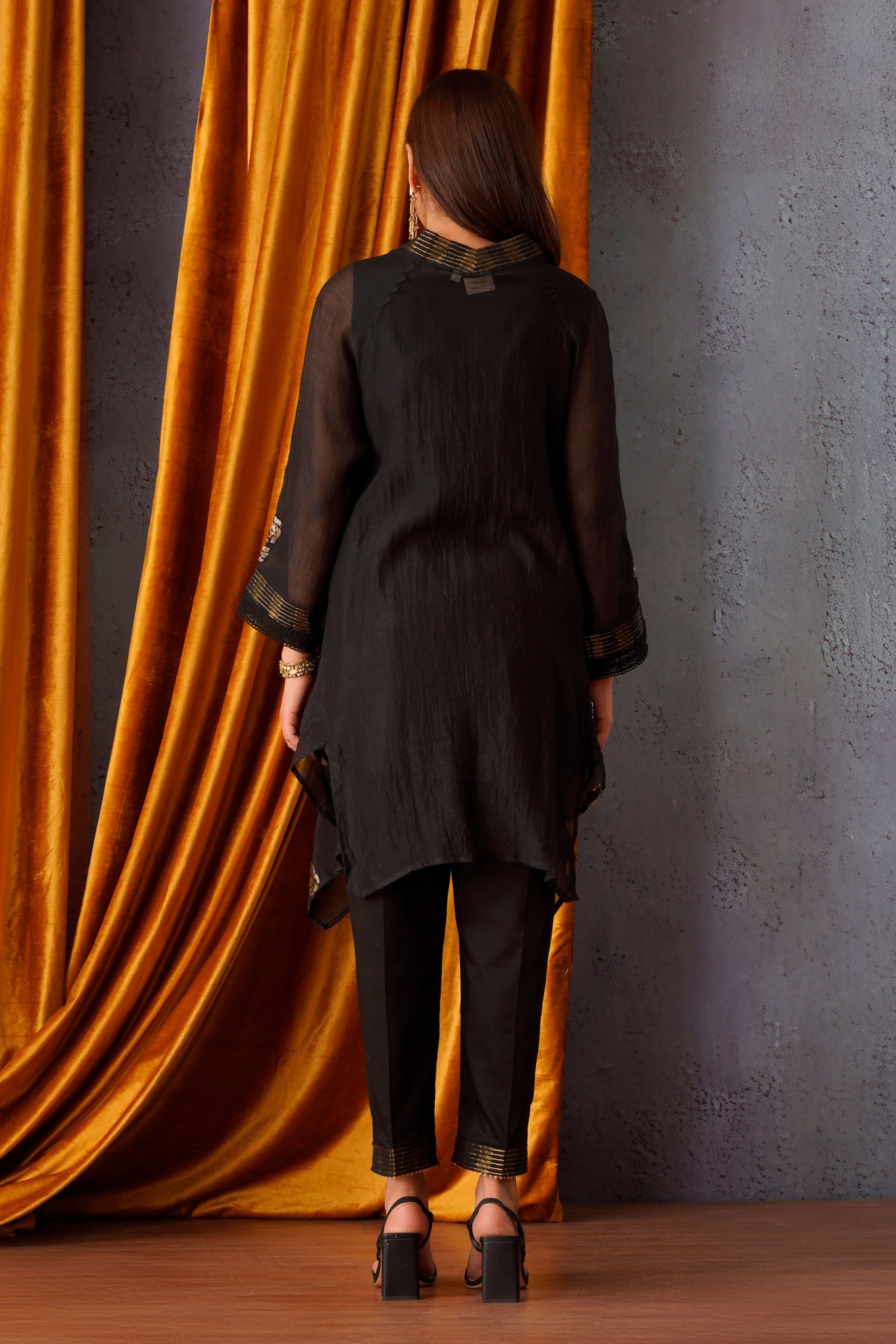 Sequin Embroidered Asymmetric Tunic Set