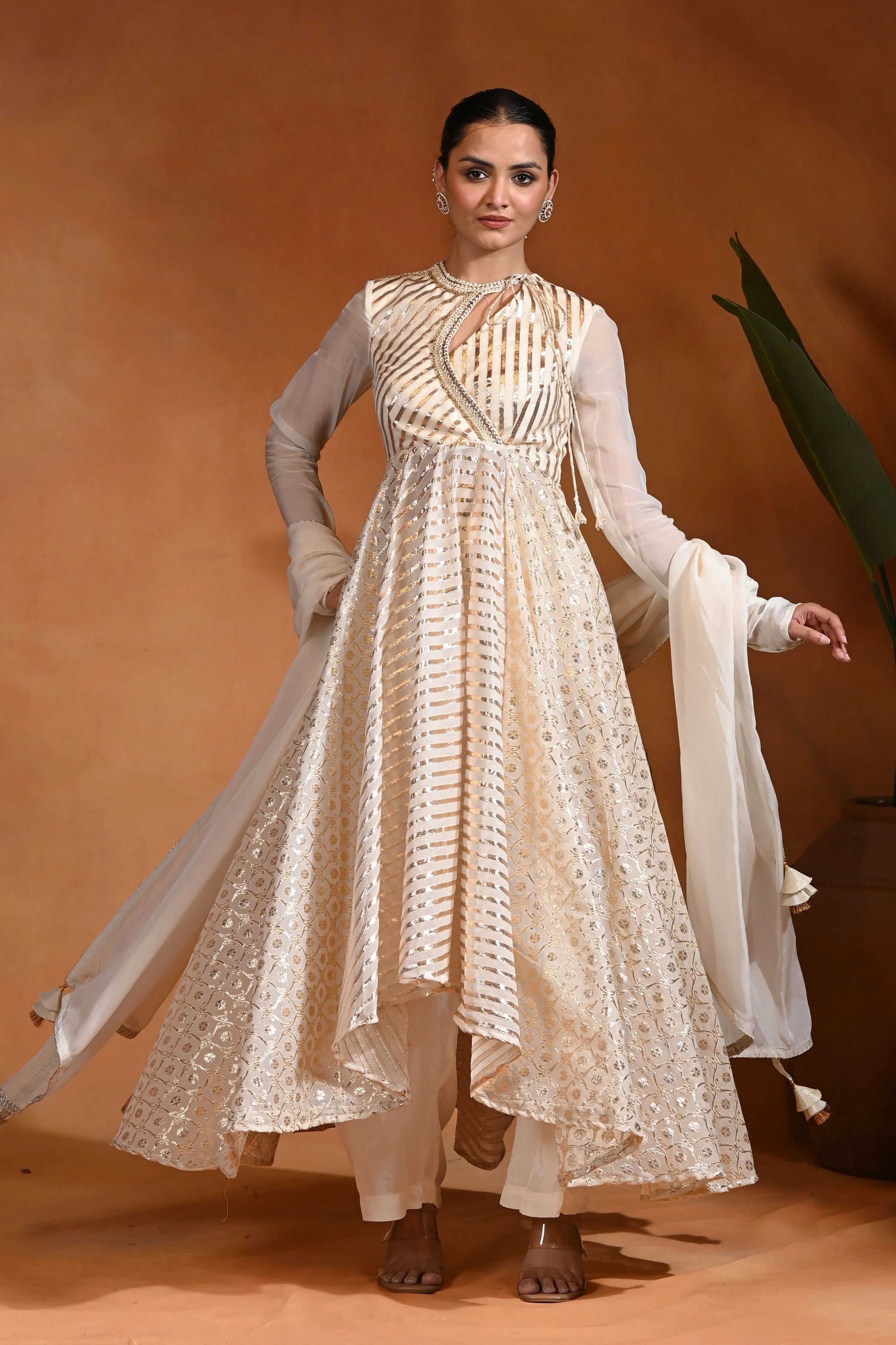 Masatani Ivory Anarkali