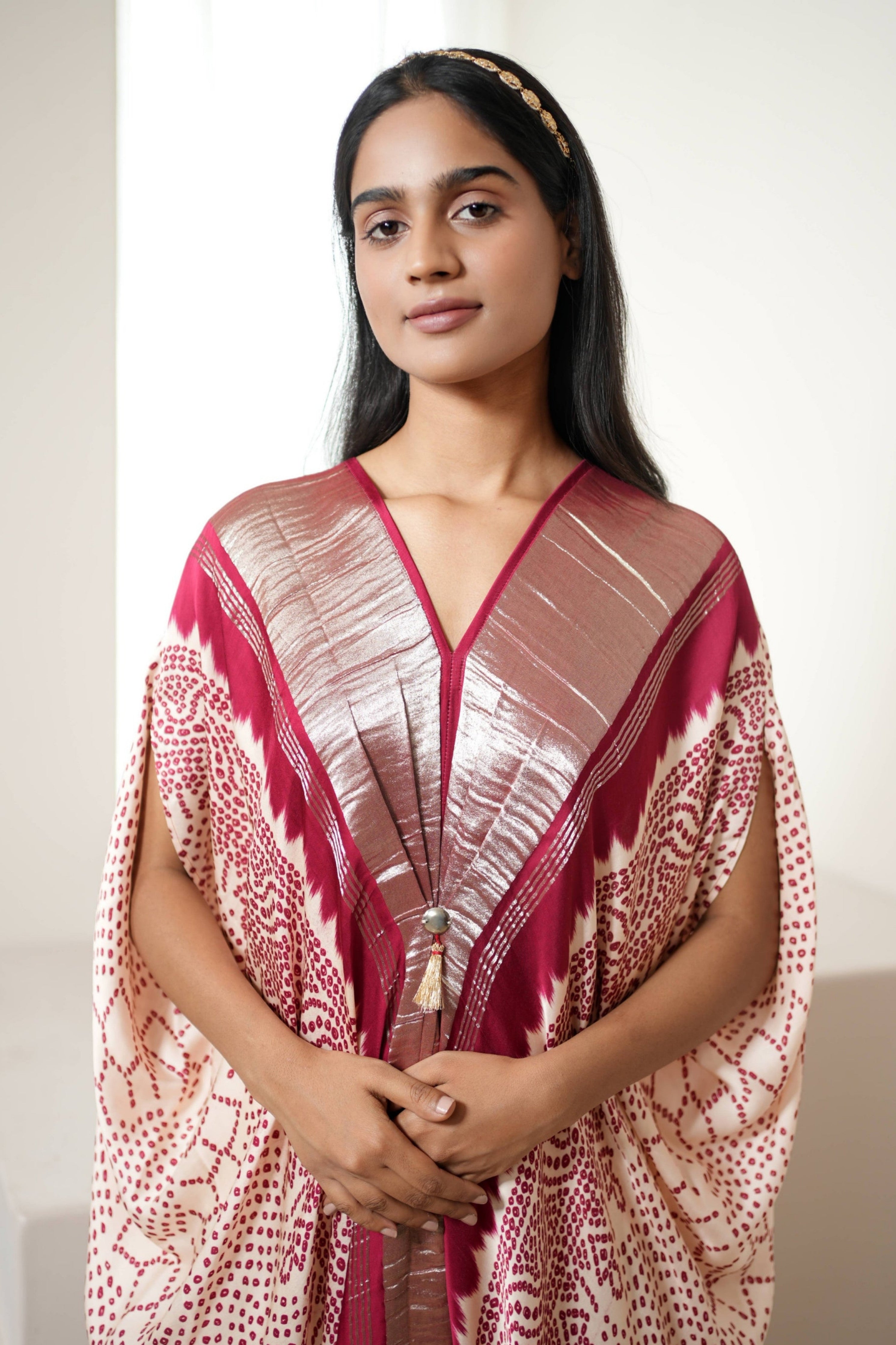 Red Gold Bandhej Kaftan