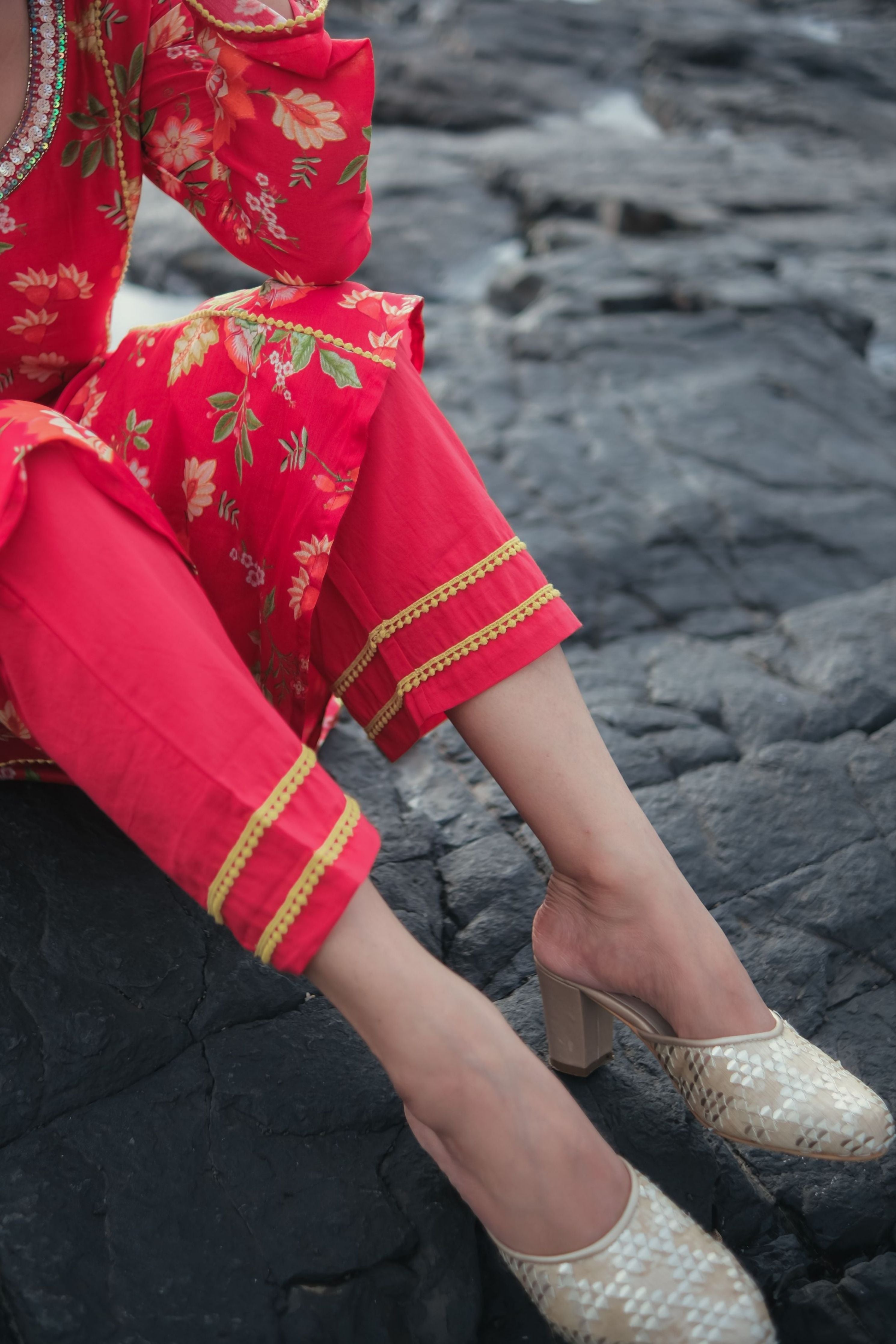 Red Rose Kurta Set