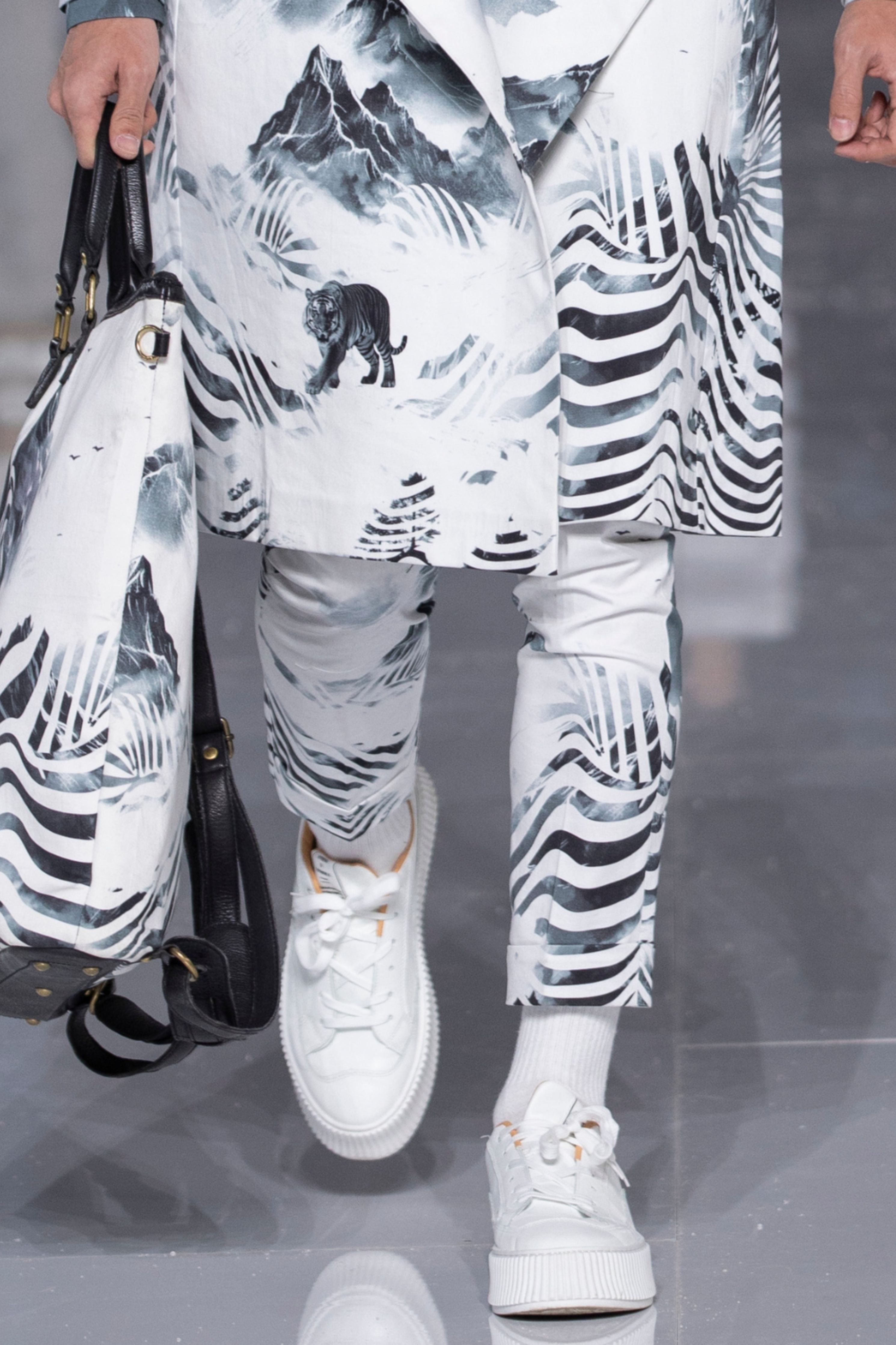 Rohtang Printed Pants