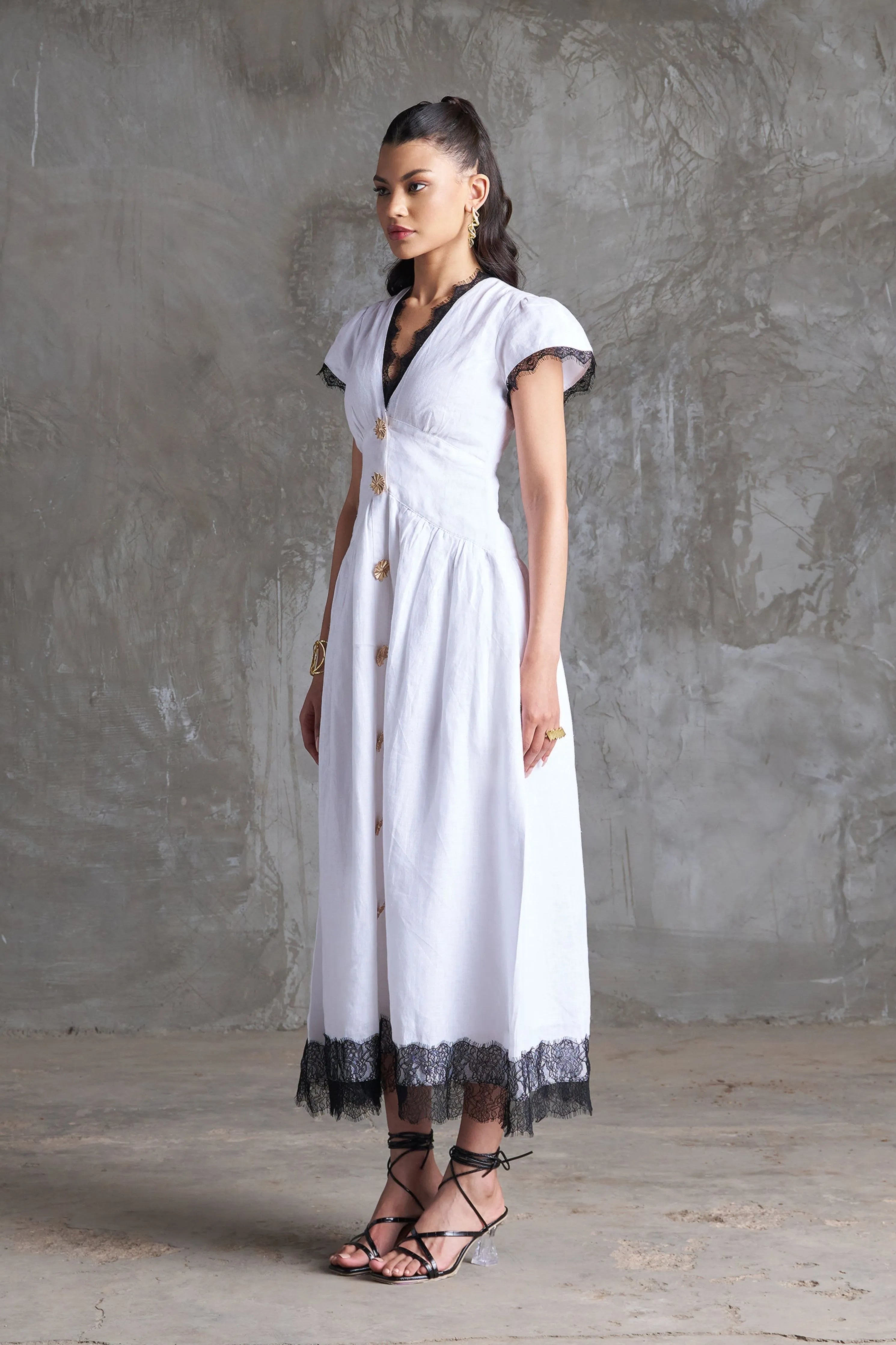 Roshni Maxi Dress