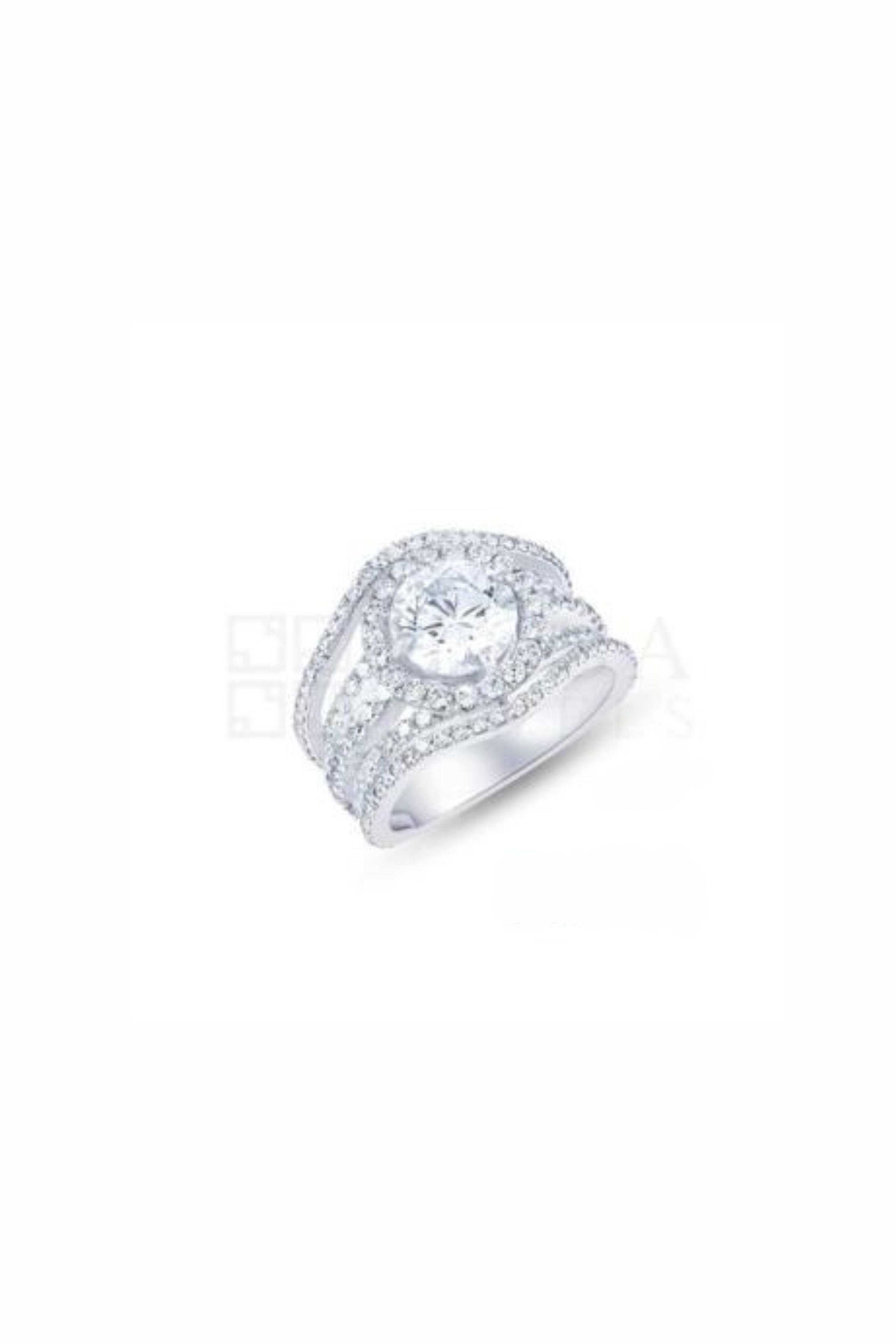 Round Cut Halo Ring