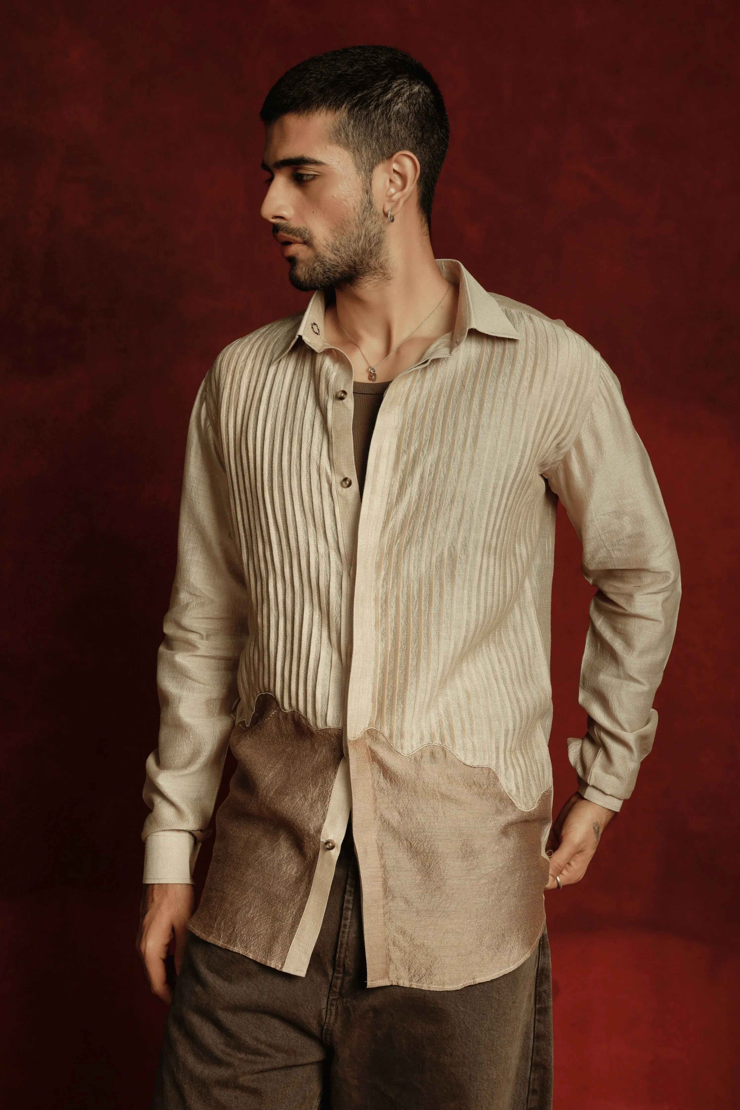 Graphite Grove Beige Shirt