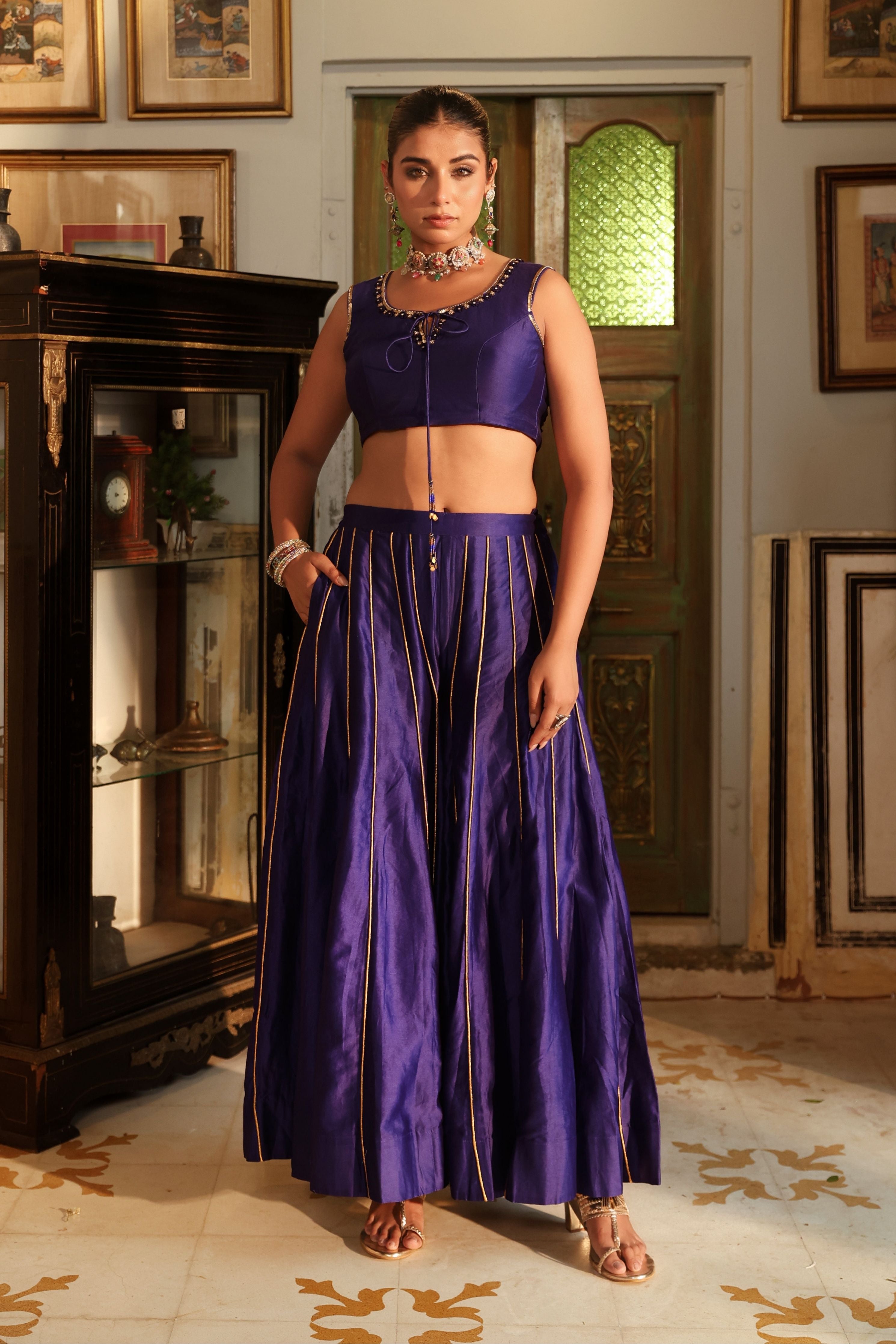 Jamuni Neel Sharara Set