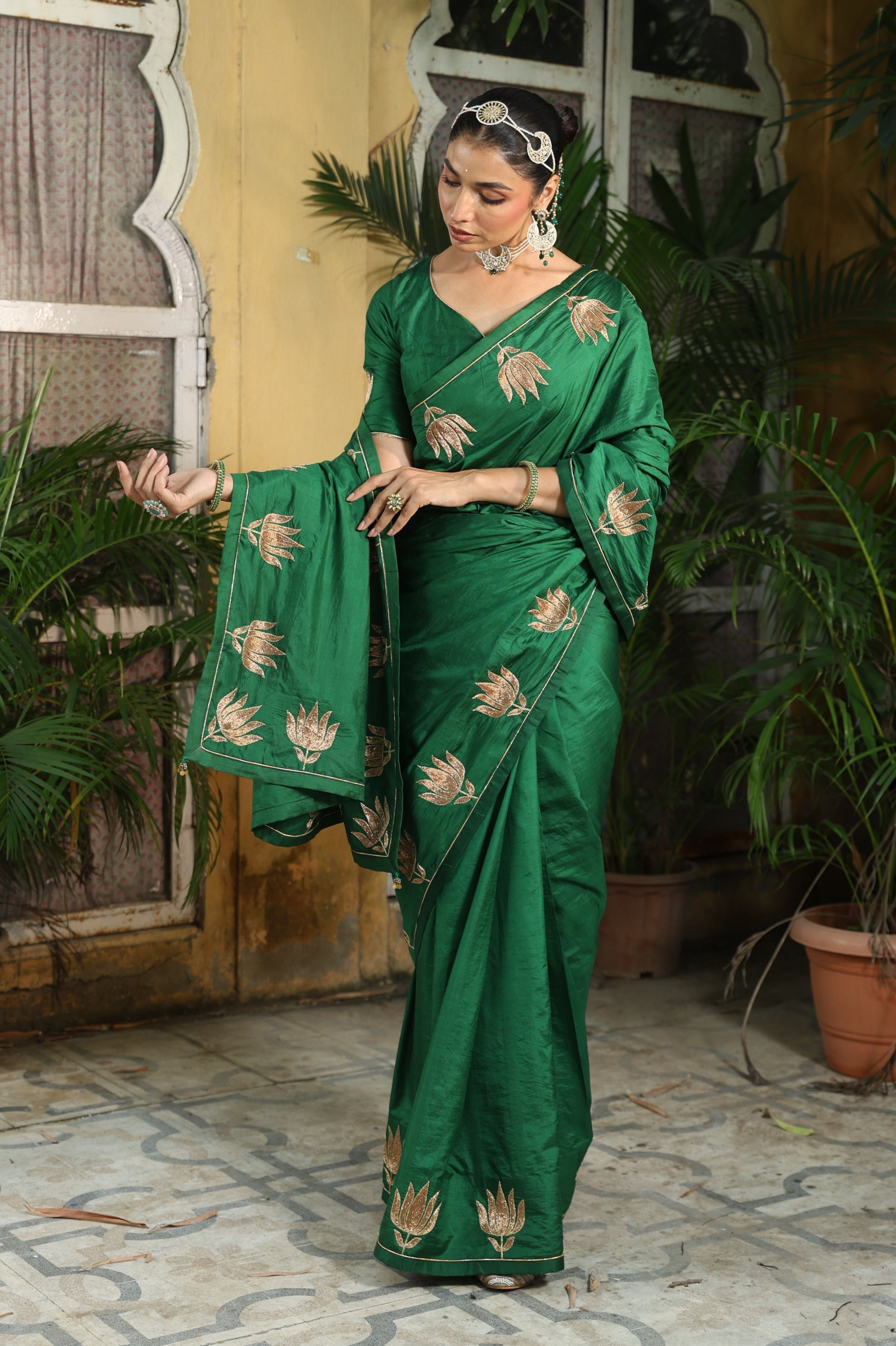 Green Saree With Blouse