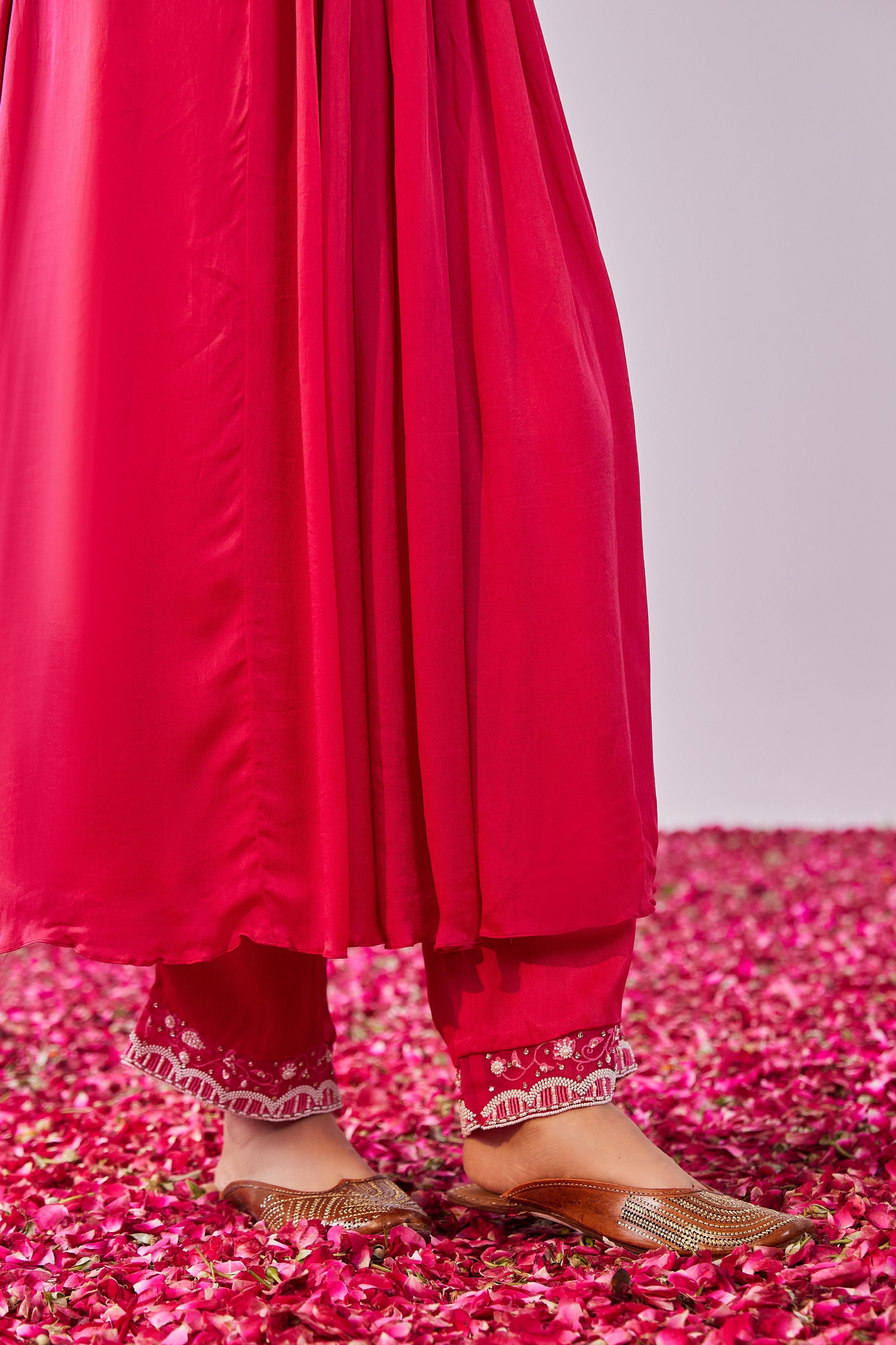 Nazakat Pink Kurta Set