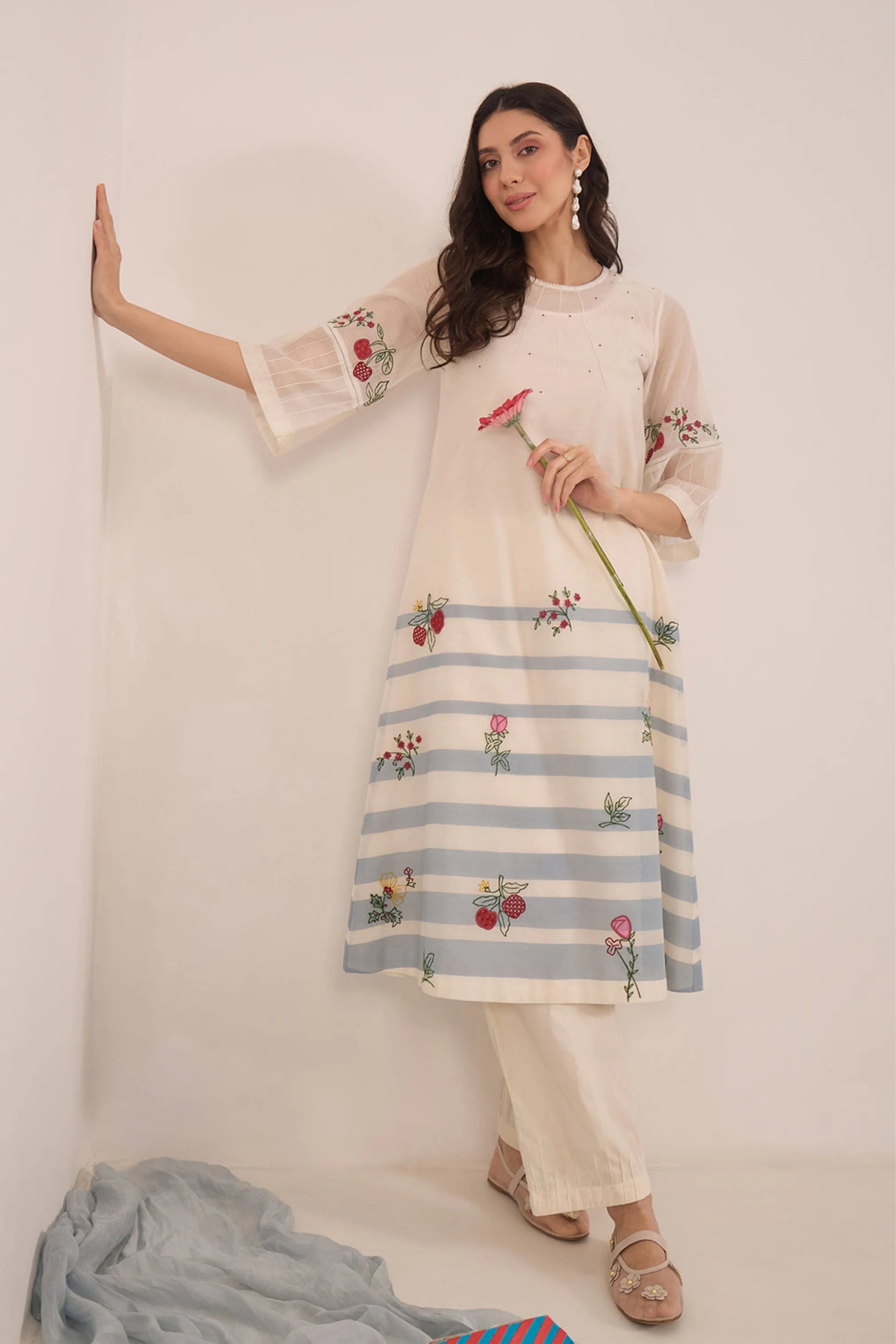 Chinar Floral Embroidered Stripe Kurta Set