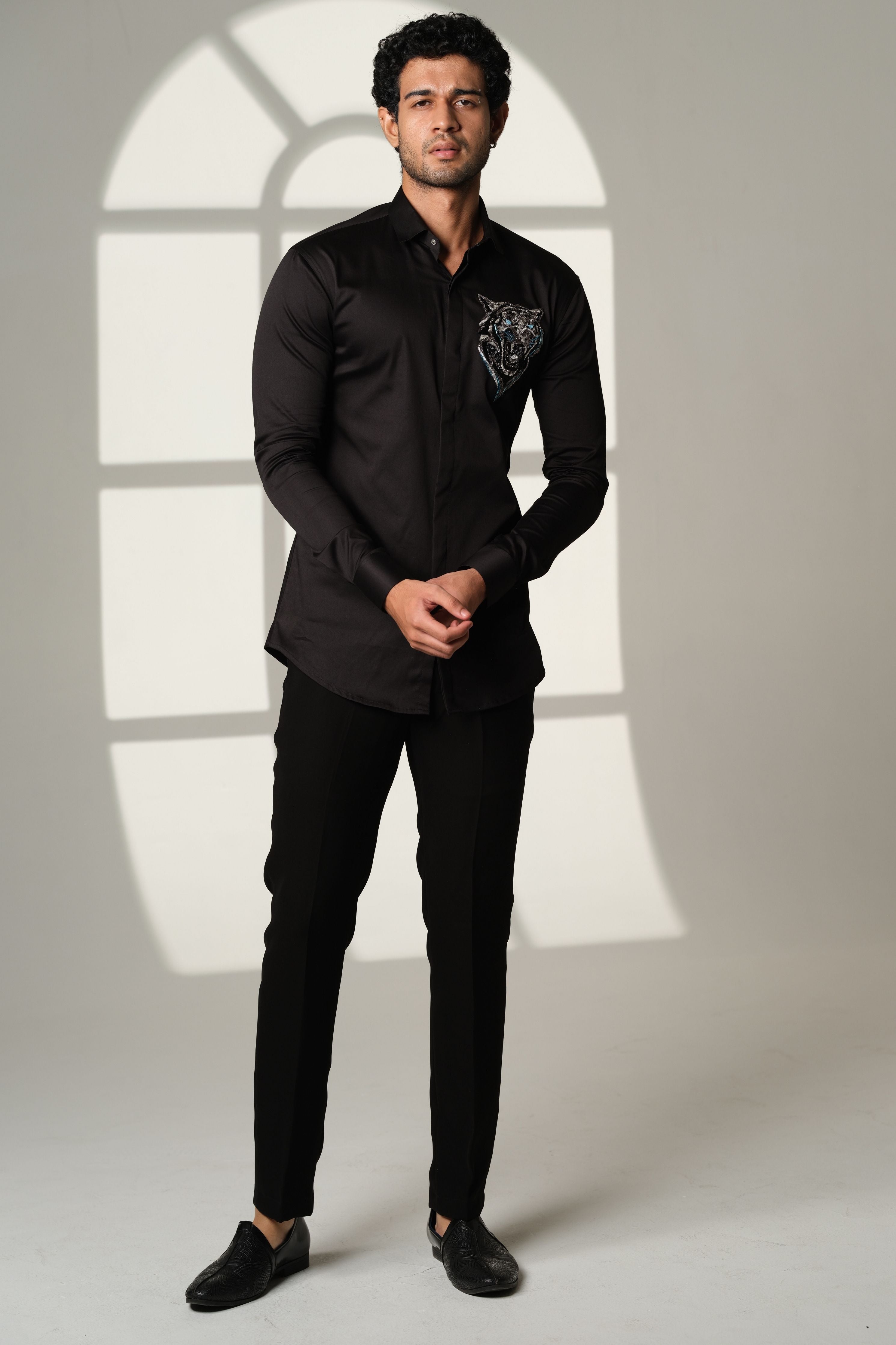 Black Shirt With Roaring Tiger Face With Blue Eyes On Pocket Square