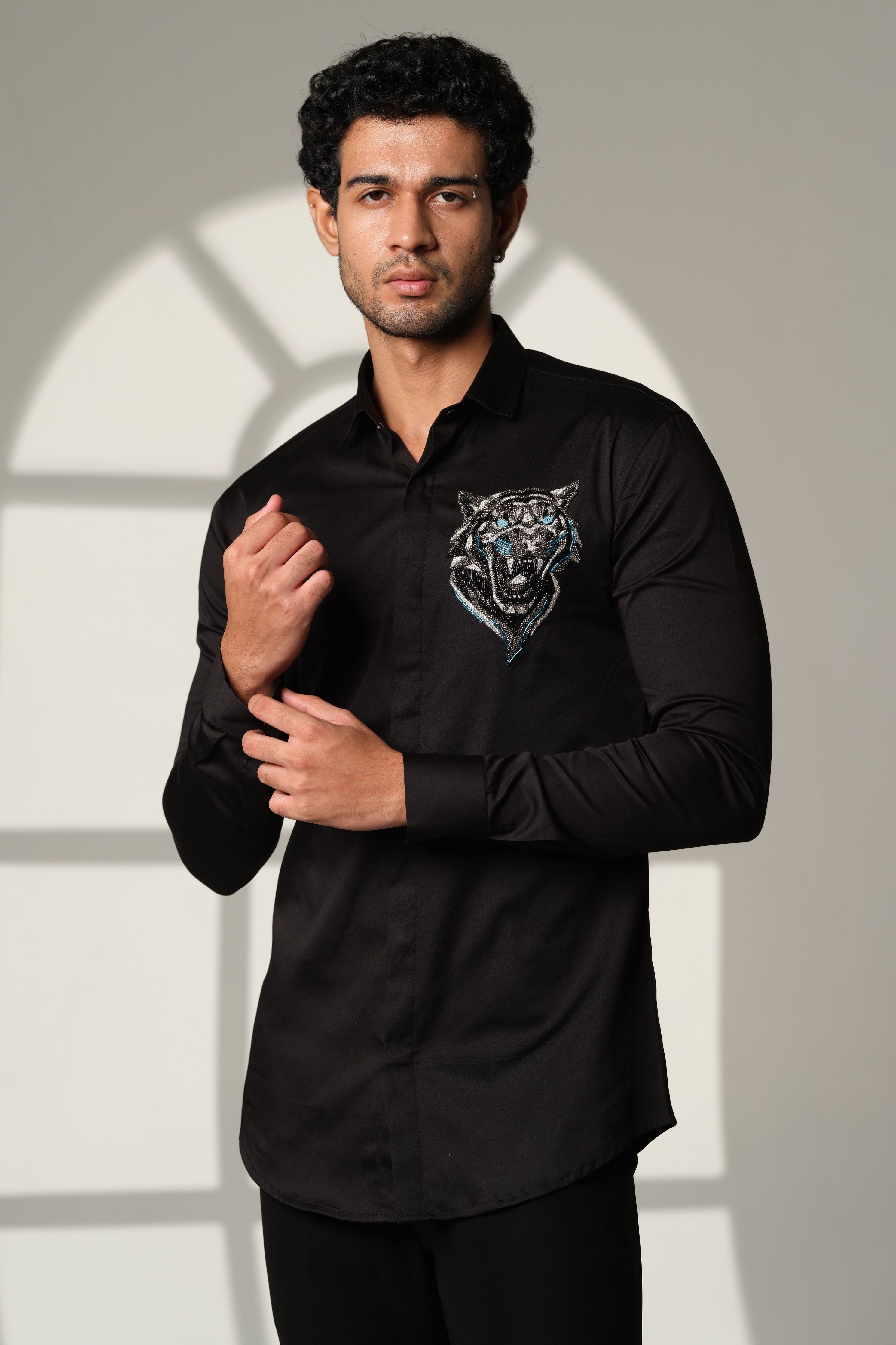 Black Shirt With Roaring Tiger Face With Blue Eyes On Pocket Square