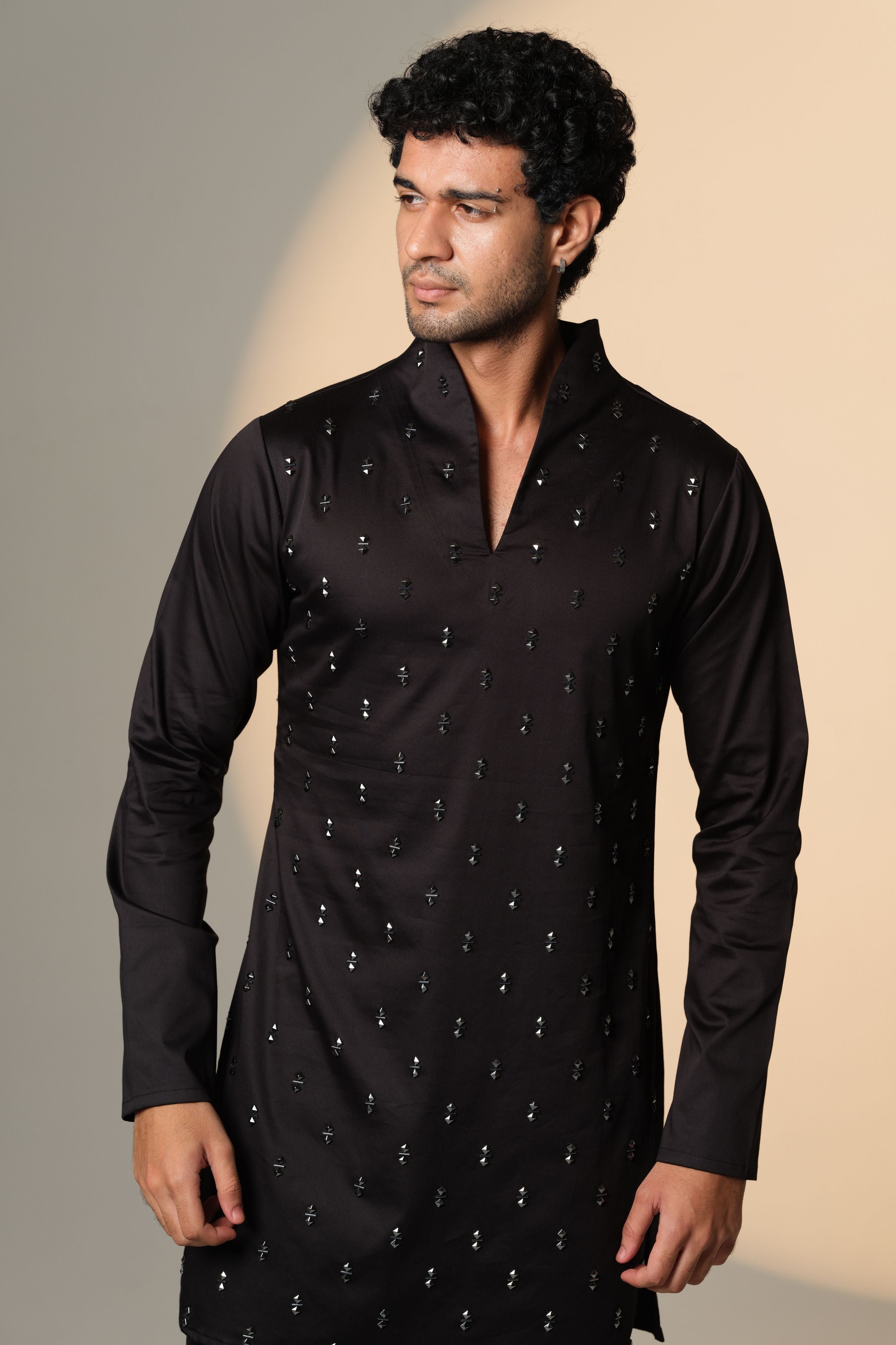 Black Kurta with Double Pyramid With Center - Sally Chitha Work