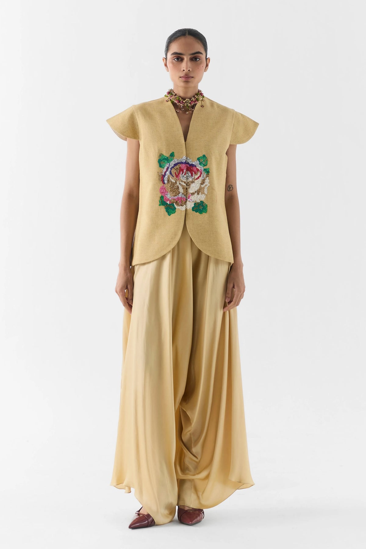Gold Garden Rose Vest And Dhoti Pants