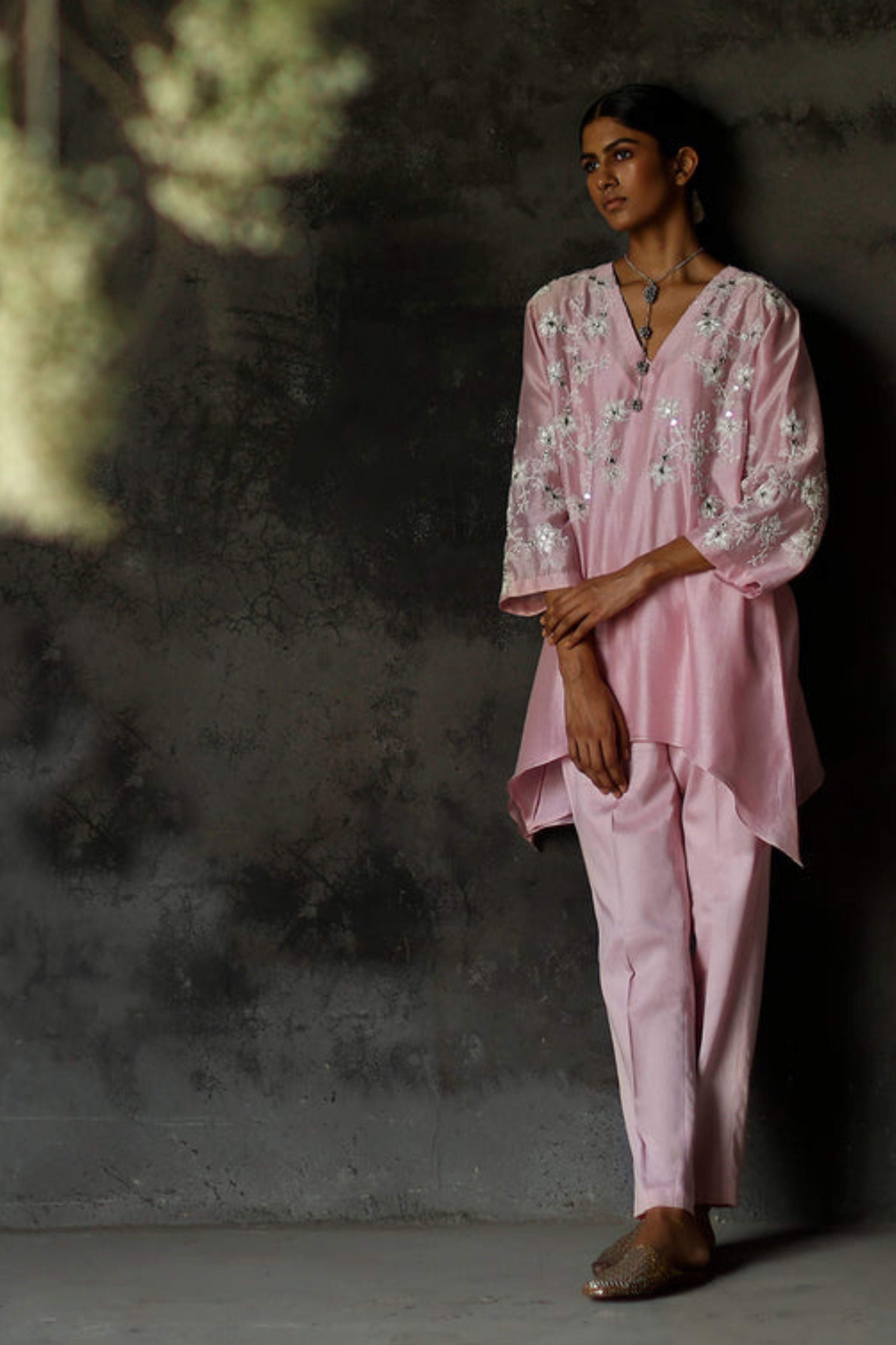 Jamuni Zuri Kameez set