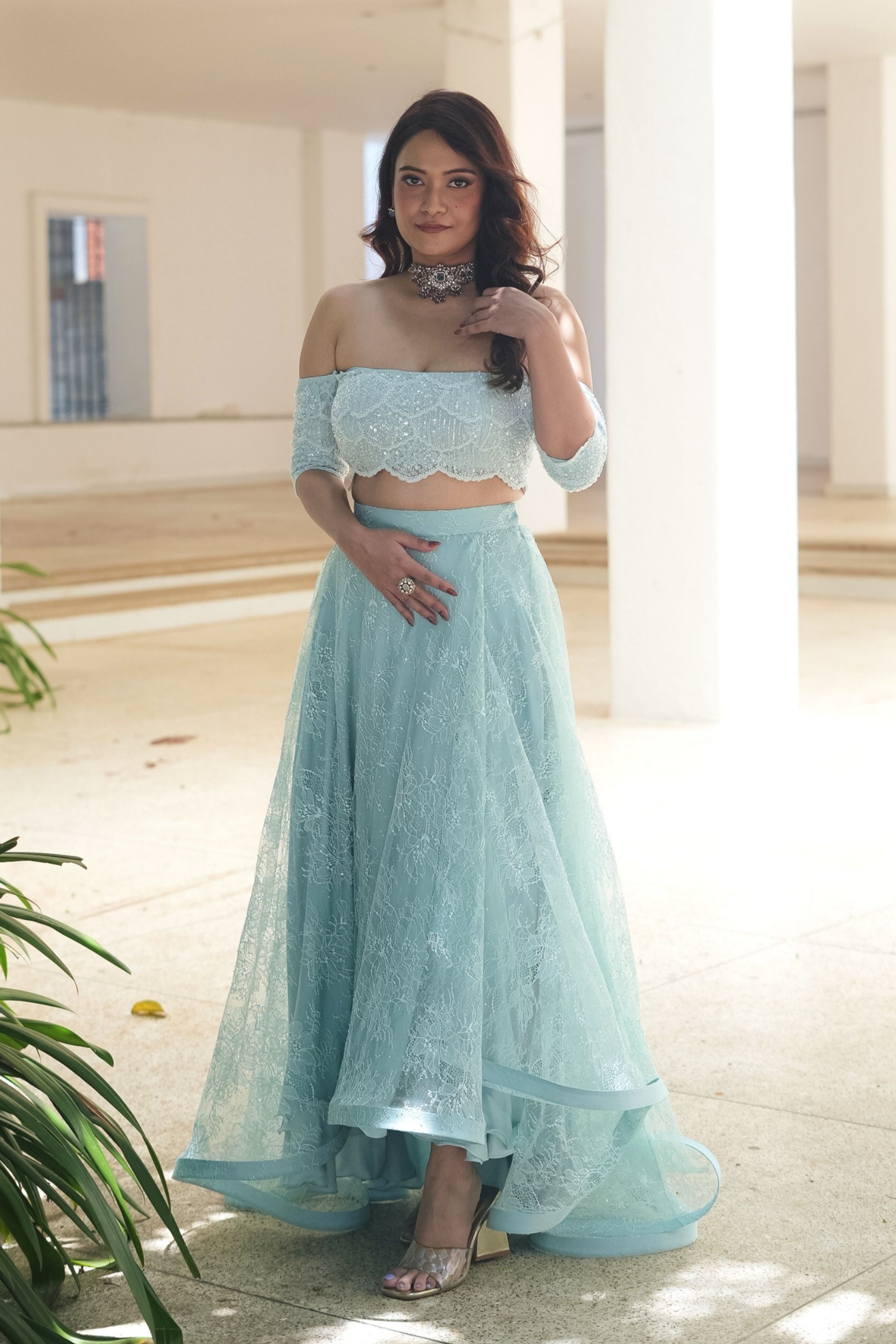 Off Shoulder Bloue Skirt Set