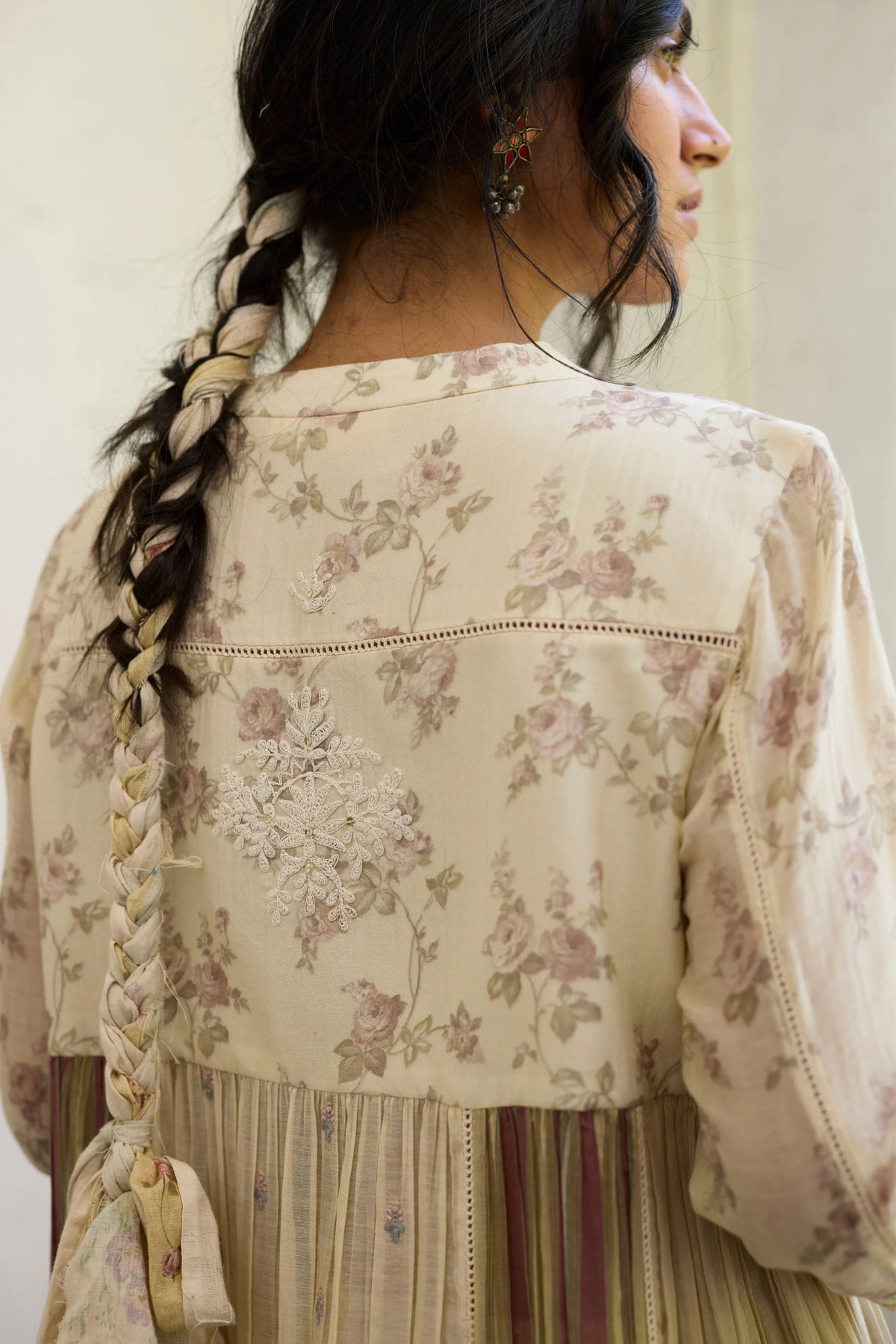 Chowa Kurta Set In Ecru & Purple