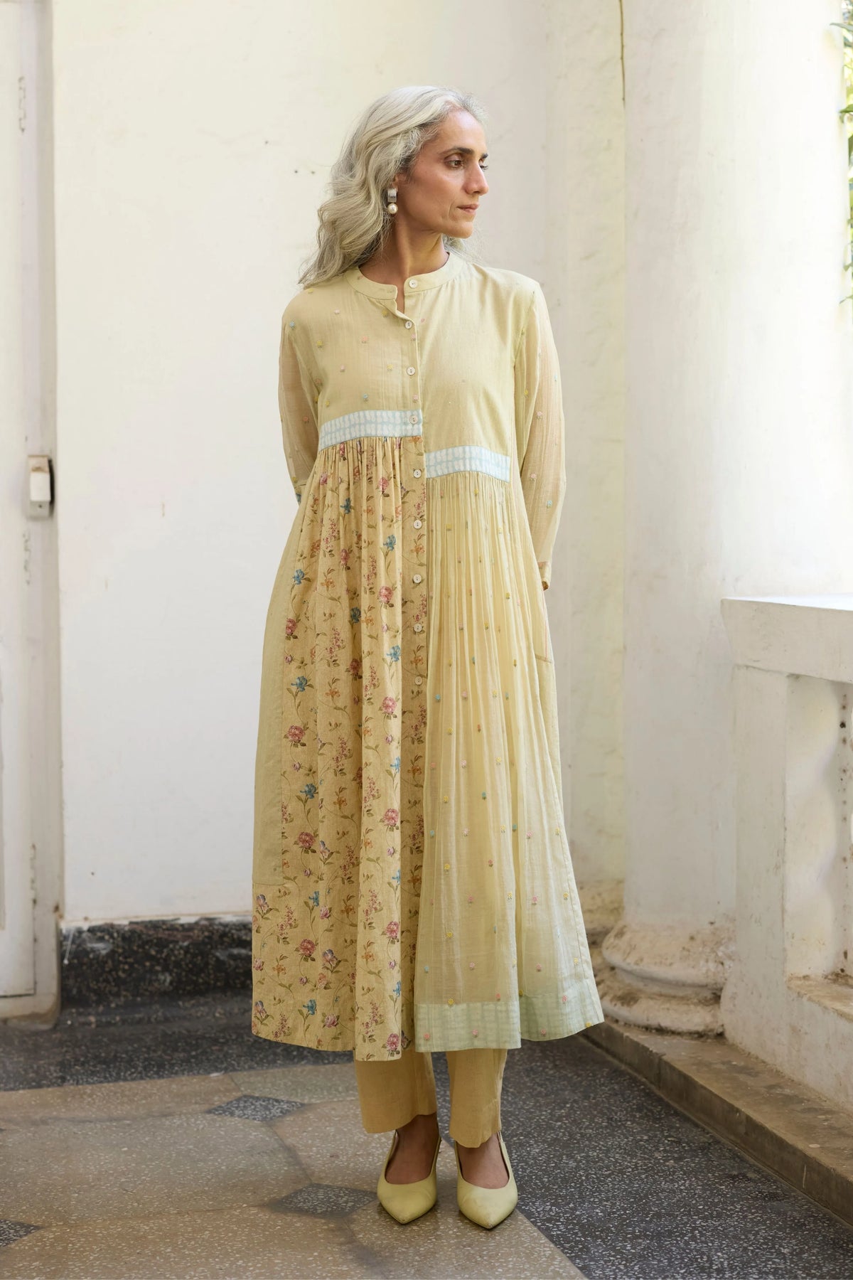 Johin Tunic Set In Ecru & Yellow