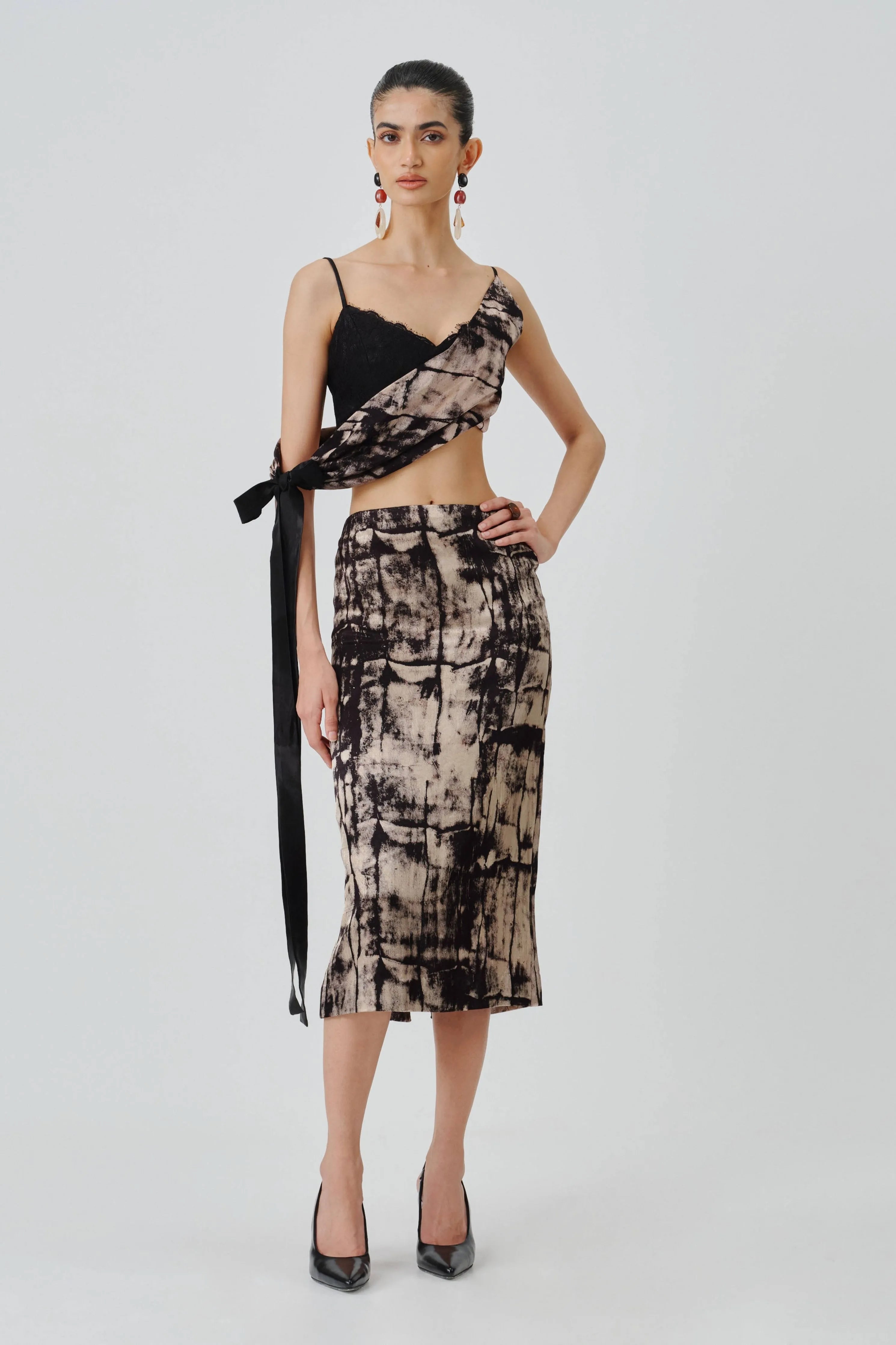 Monolith Column Skirt