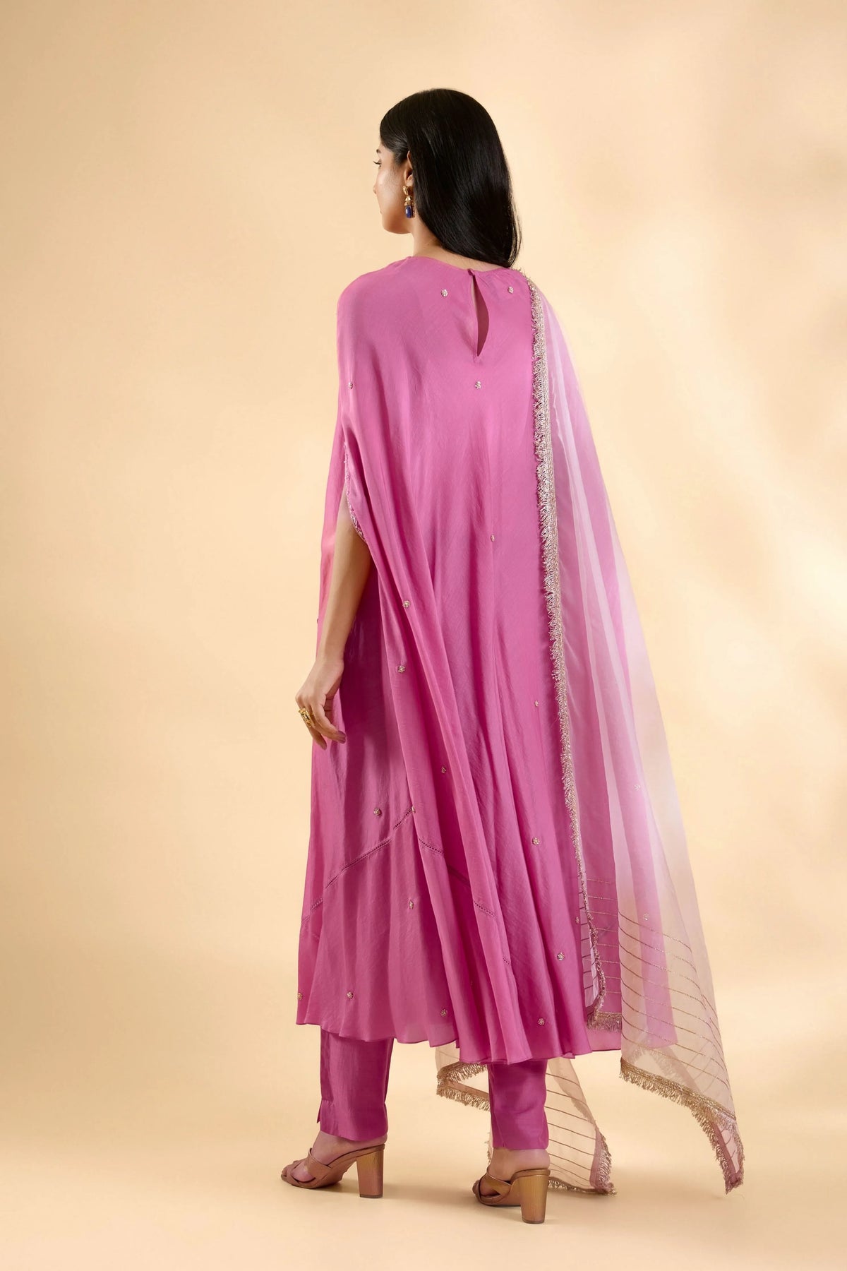 Gulabi Sitara Anarkali Set