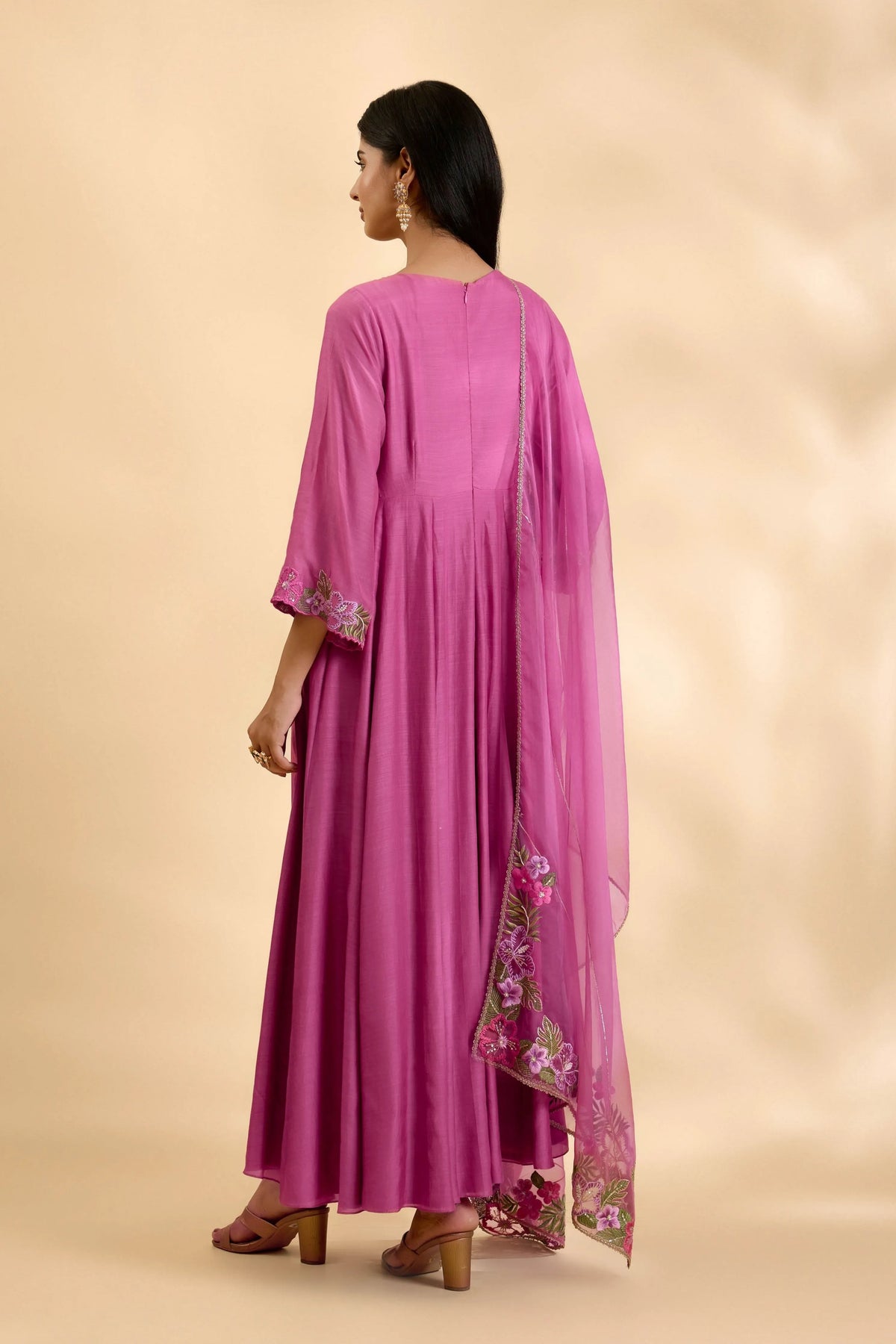 Gulabi Ruksar Anarkali Set
