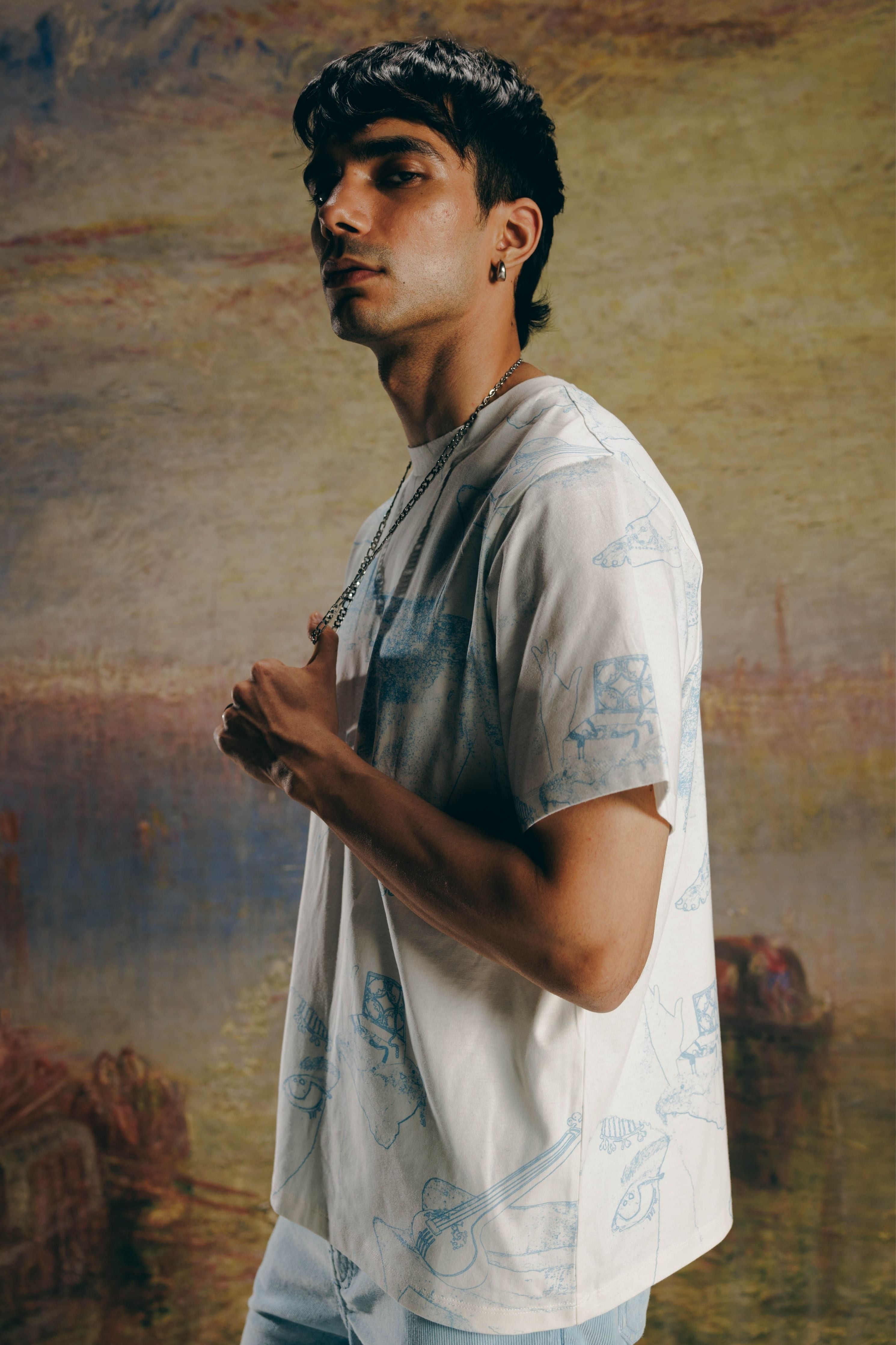 Surrealist Outline T-shirt