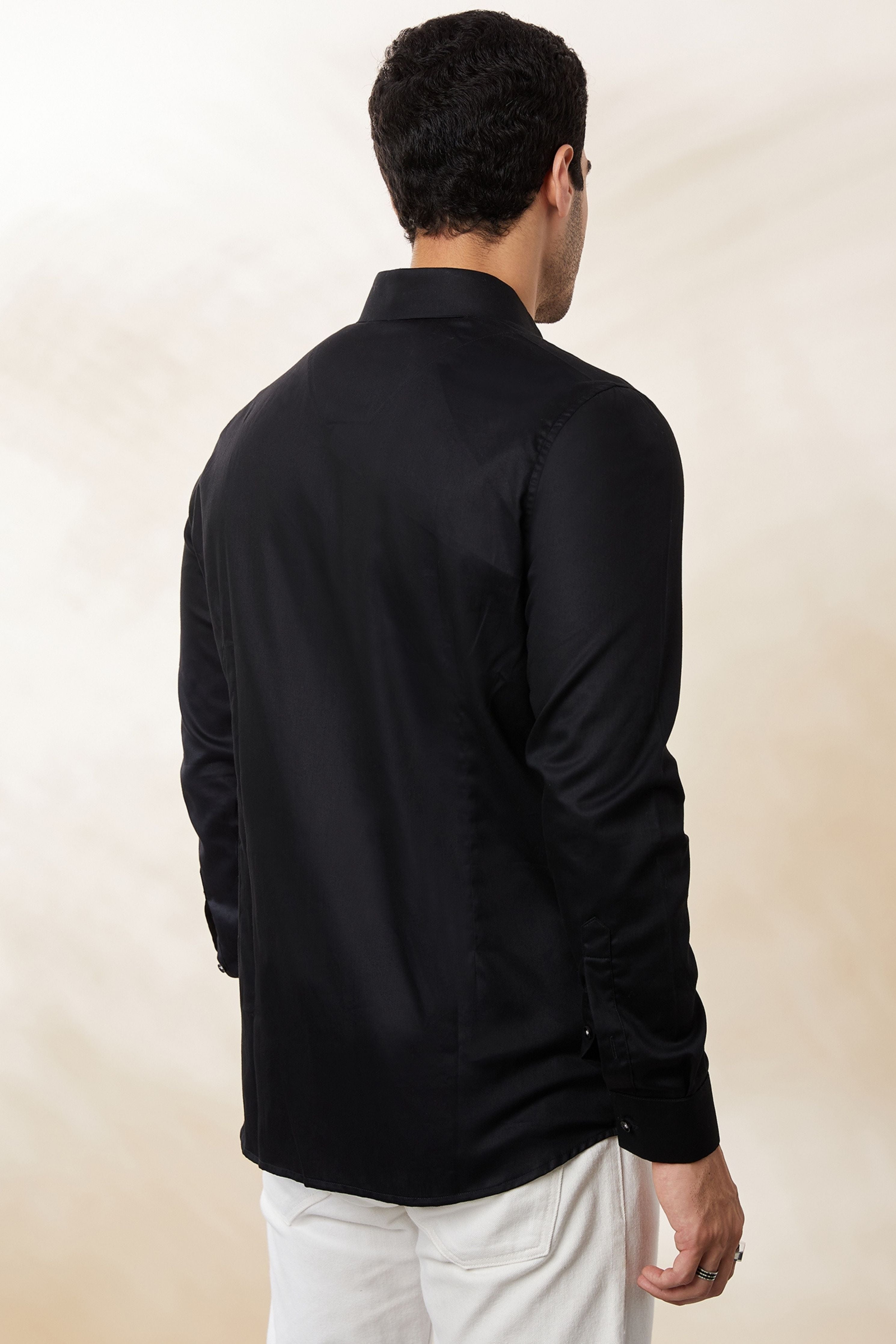 Tagai Noir Shirt