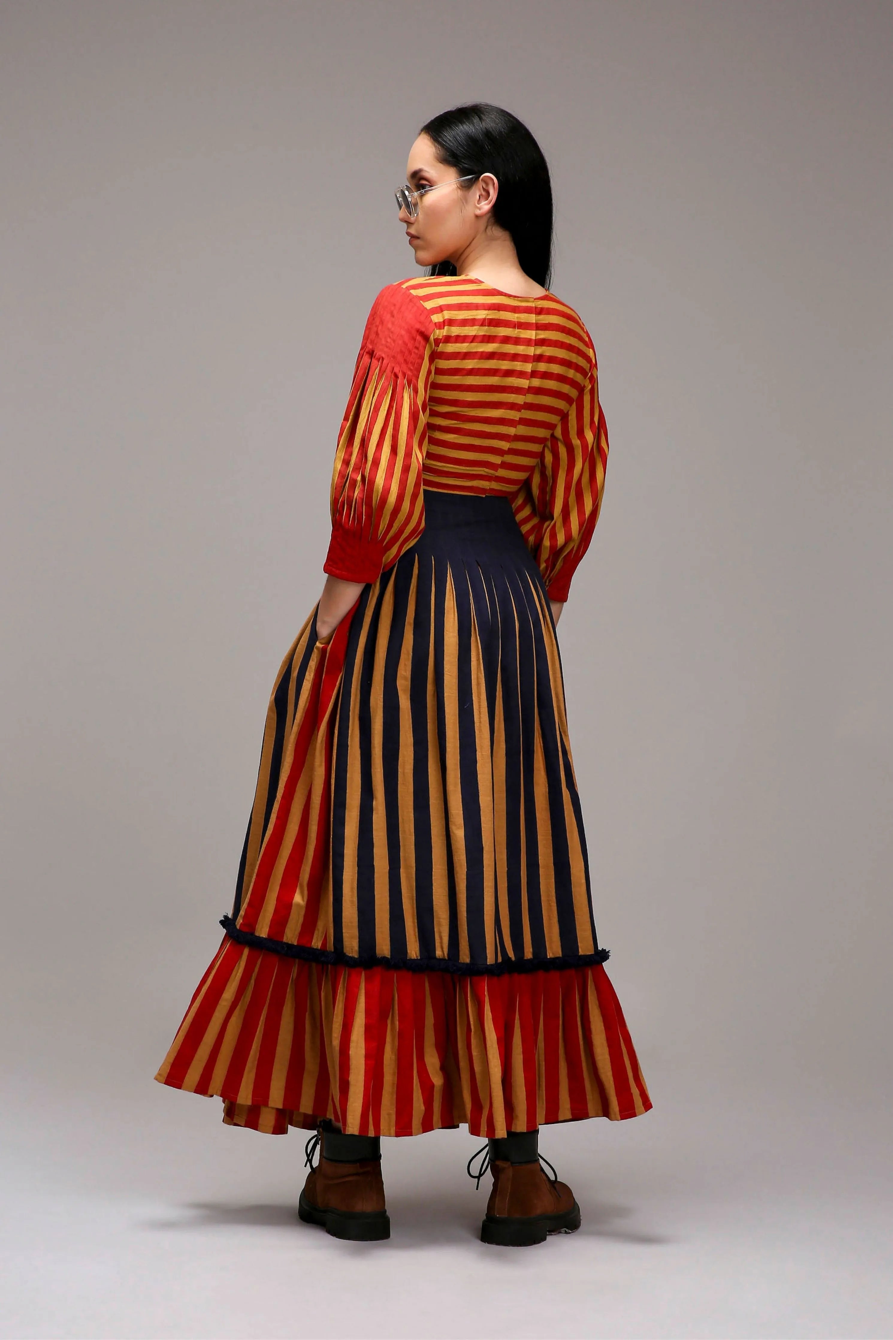 Tan-Brown Crop Top Dual Striped Stole Skirt Set