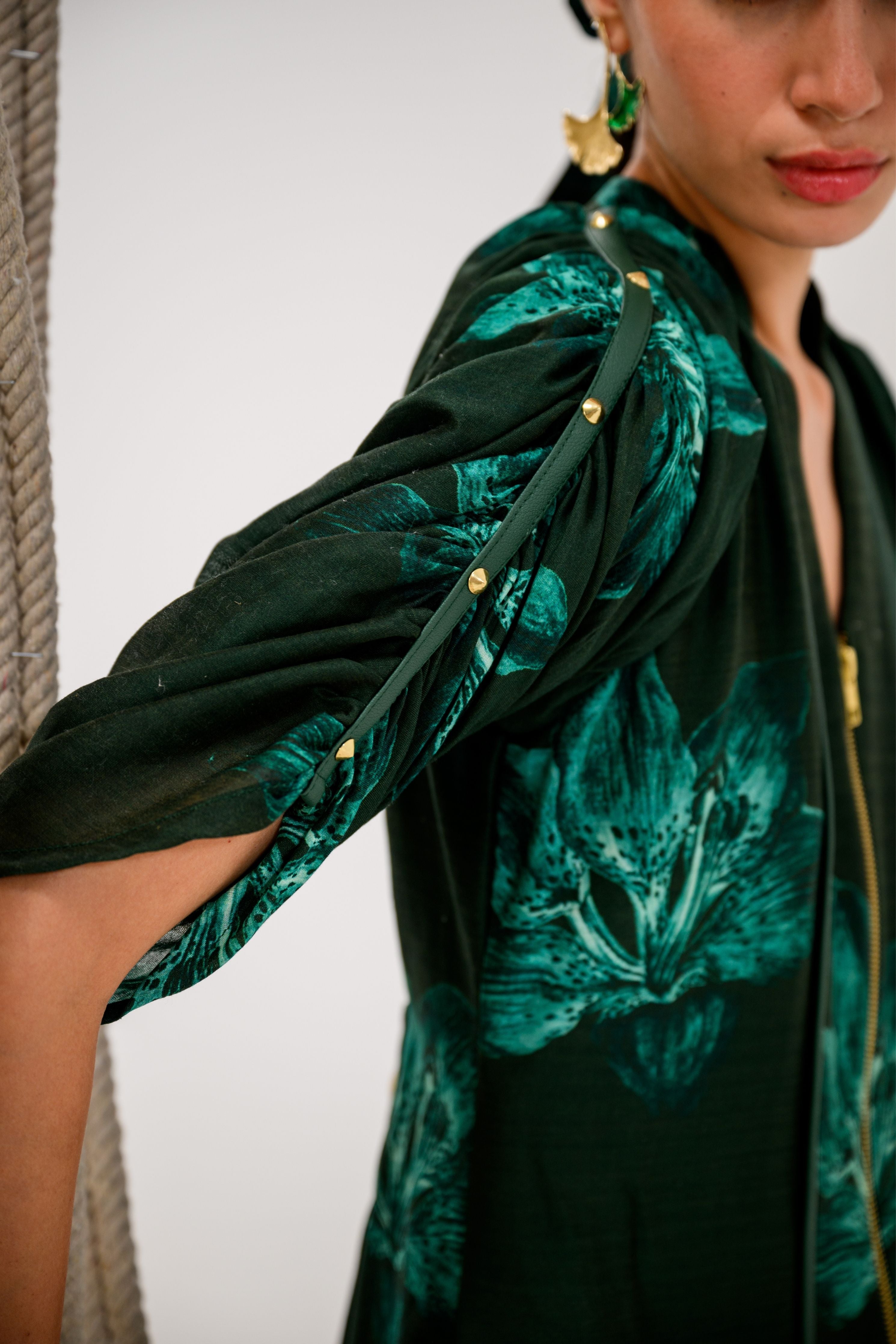 Frostleaf Zipper Midi Dress