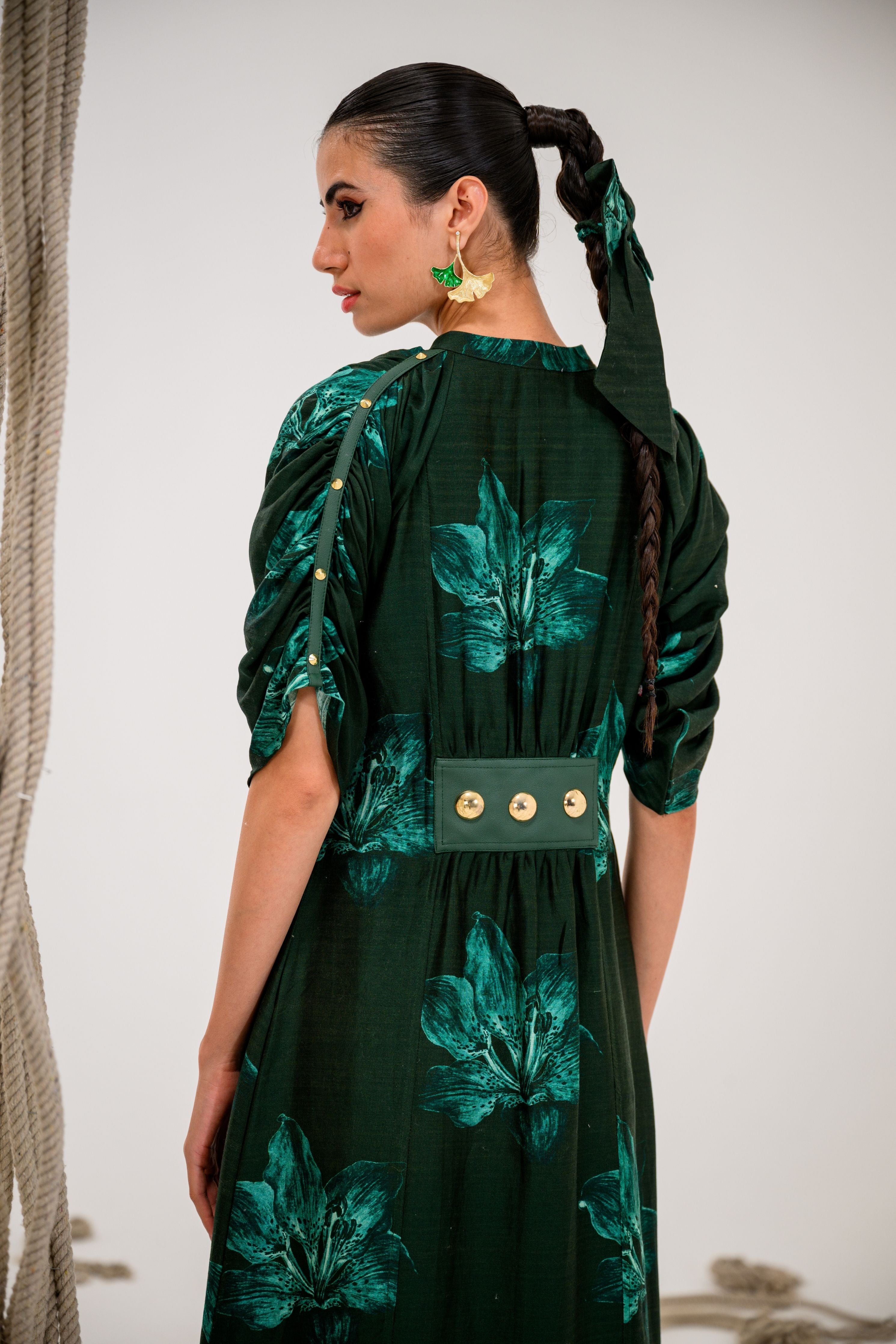 Frostleaf Zipper Midi Dress