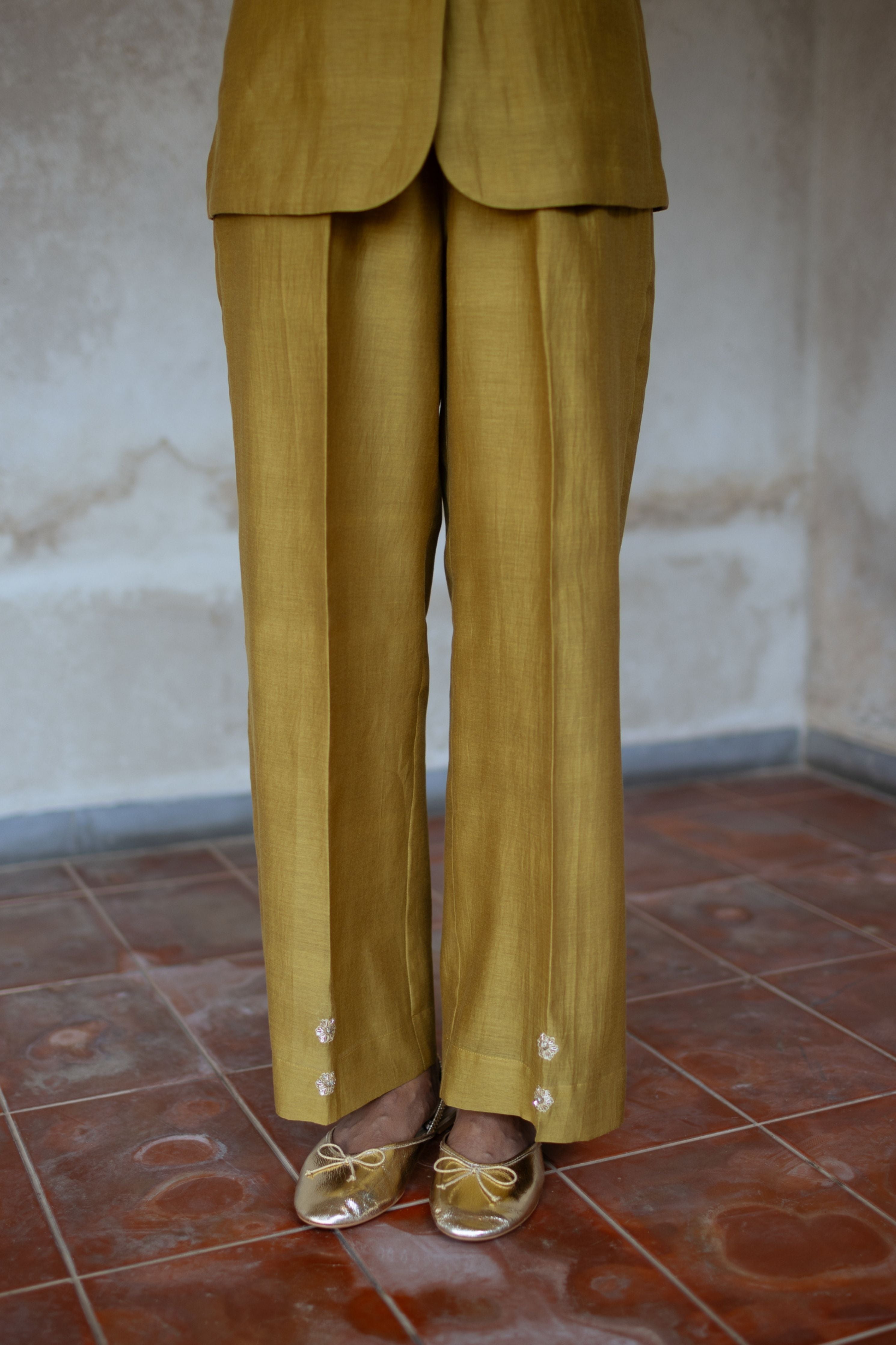 Irene Vest With Trouser