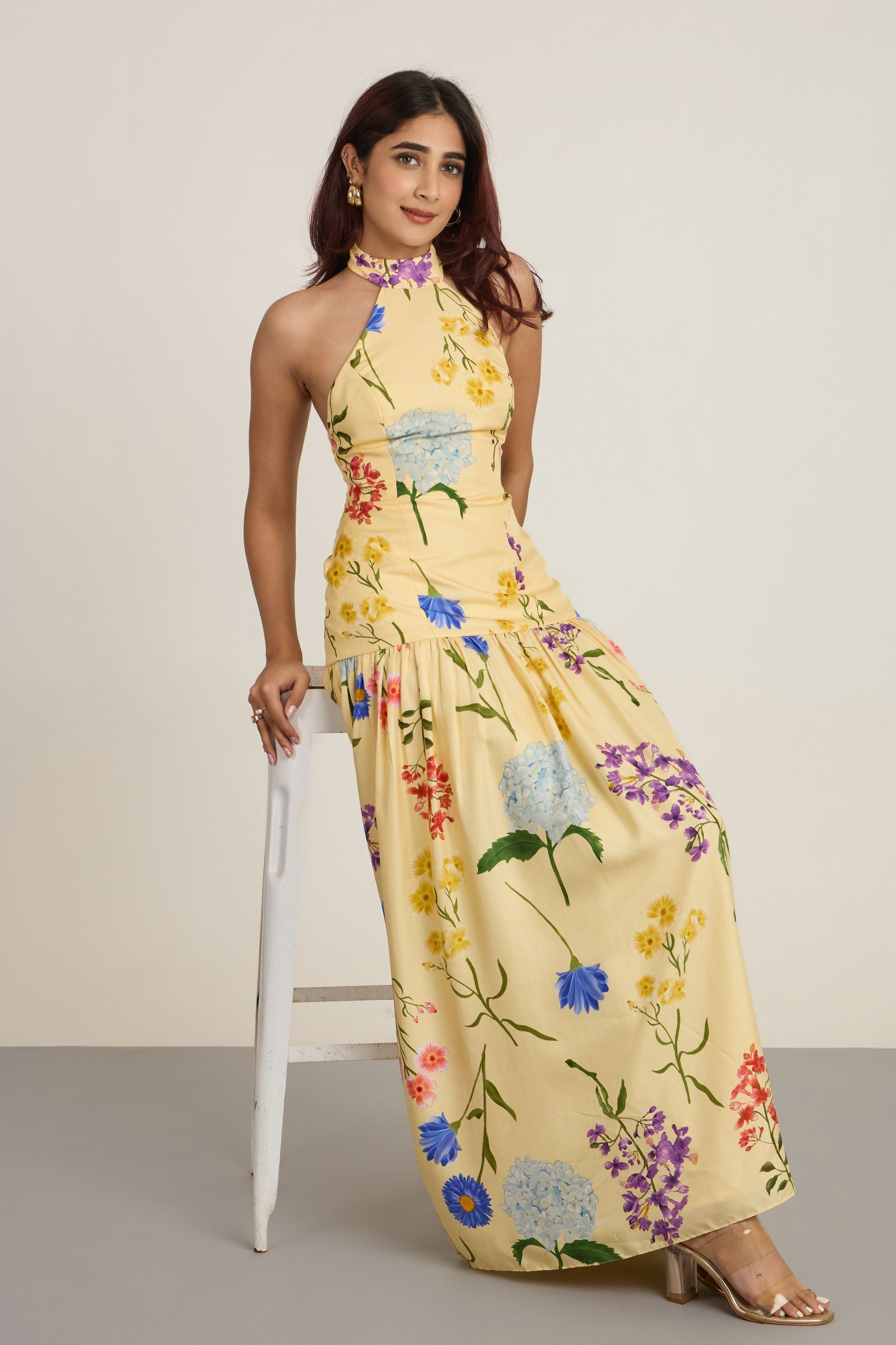 SAMIKSHA PEDNEKAR IN ORIANA MAXI DRESS