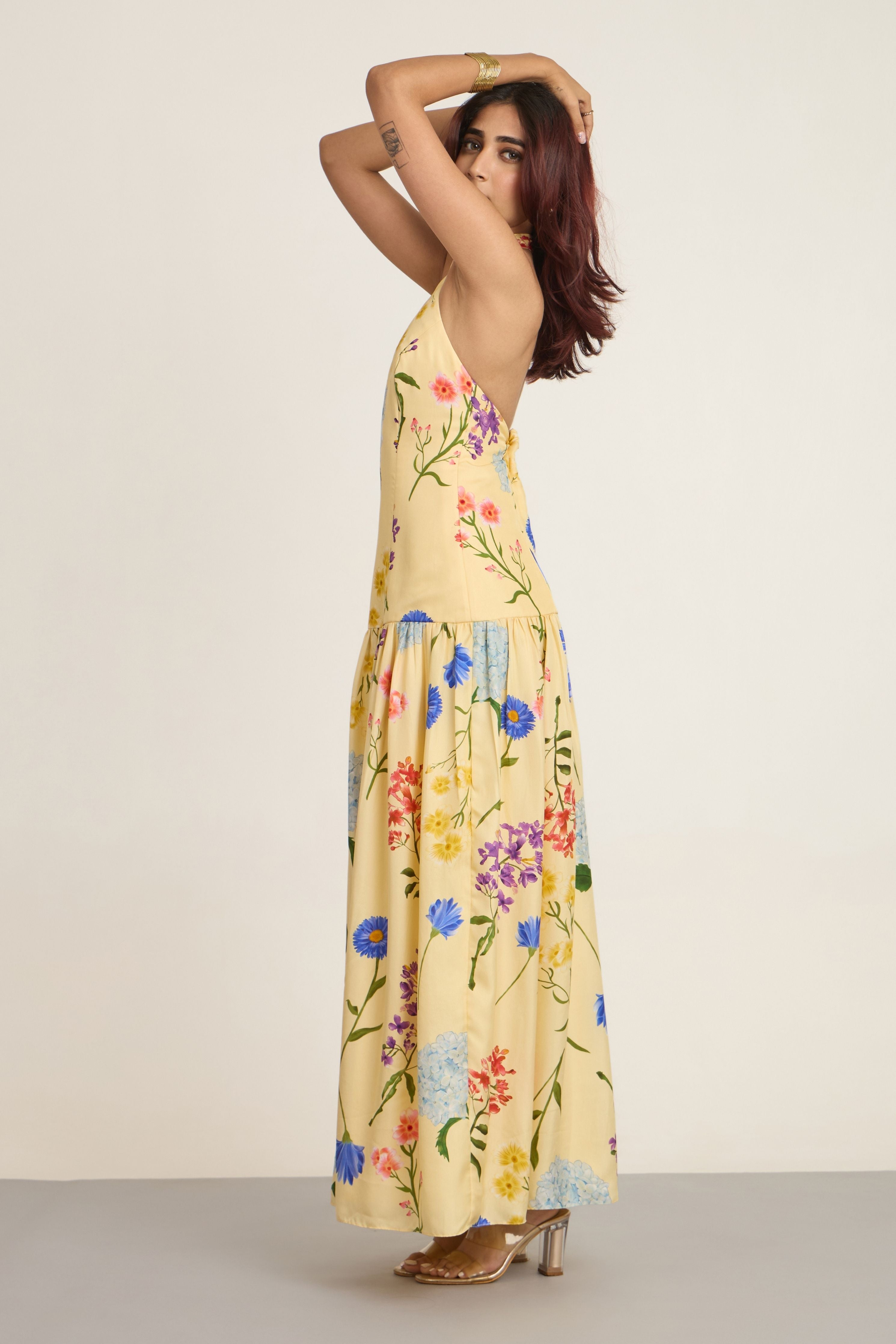 SAMIKSHA PEDNEKAR IN ORIANA MAXI DRESS